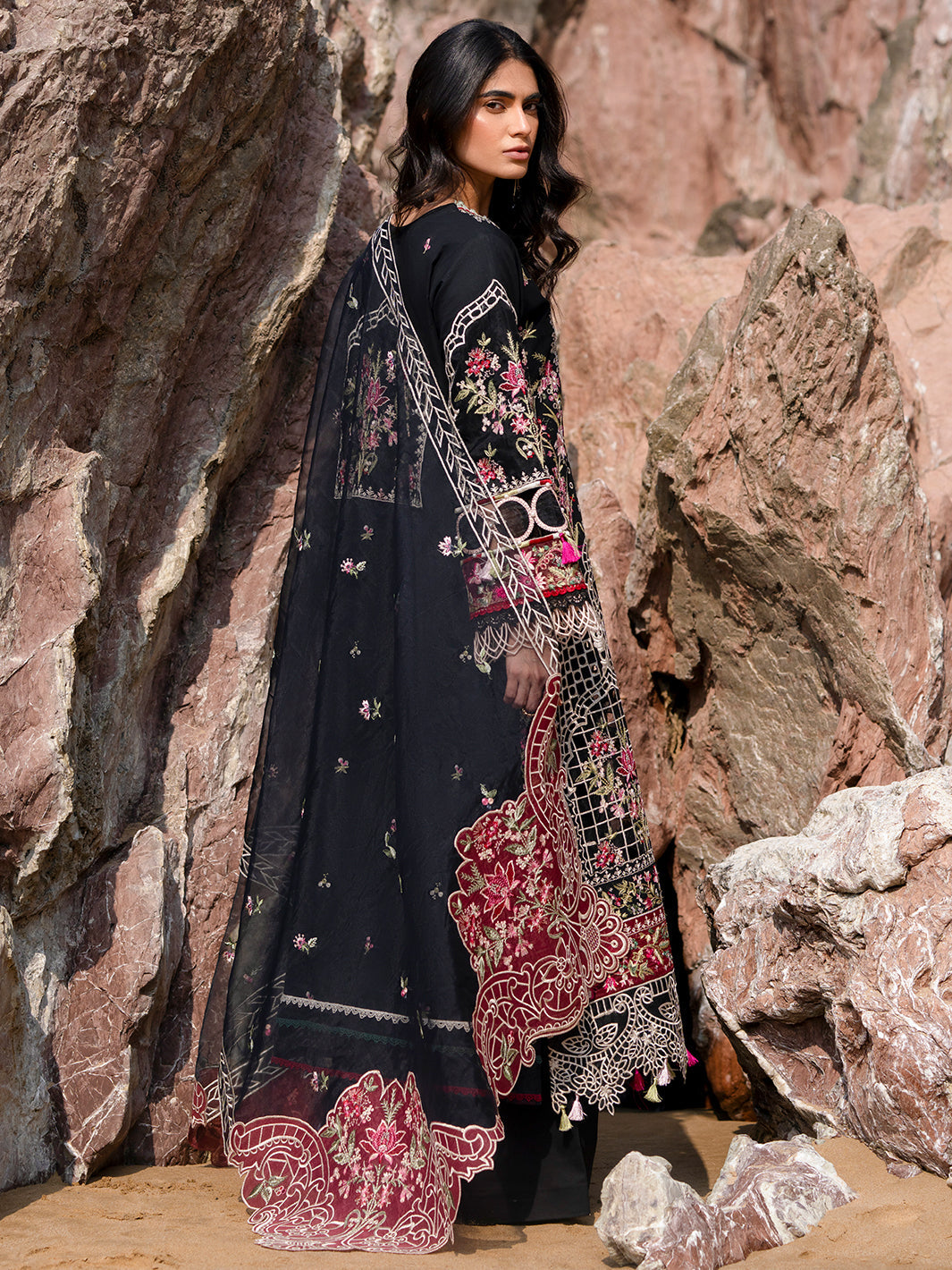 Mahnur | Sirena Luxury Lawn 25 | Azure - House Of Hania