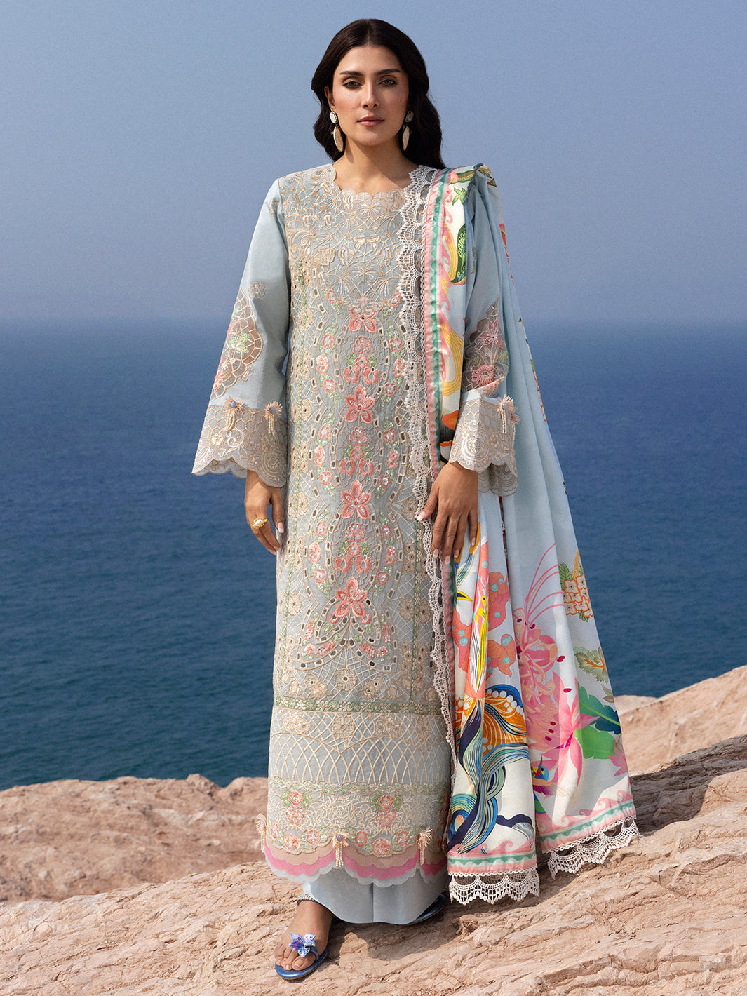 Mahnur | Sirena Luxury Lawn 25 | Luna - House Of Hania
