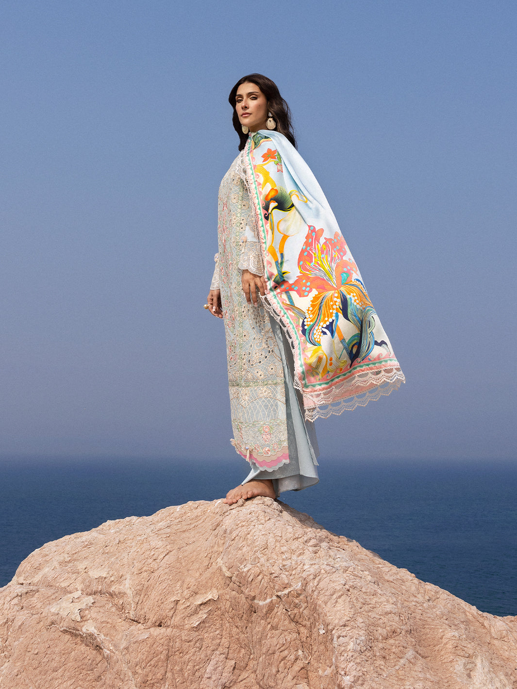Mahnur | Sirena Luxury Lawn 25 | Luna - House Of Hania