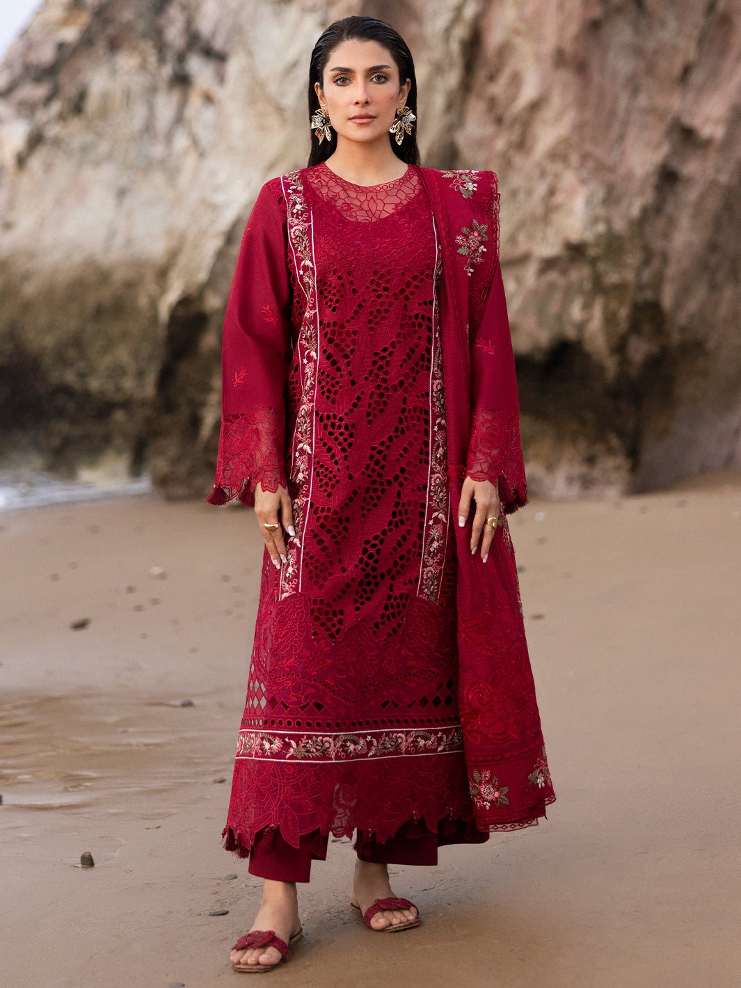 Mahnur | Sirena Luxury Lawn 25 | Scarlett - House Of Hania