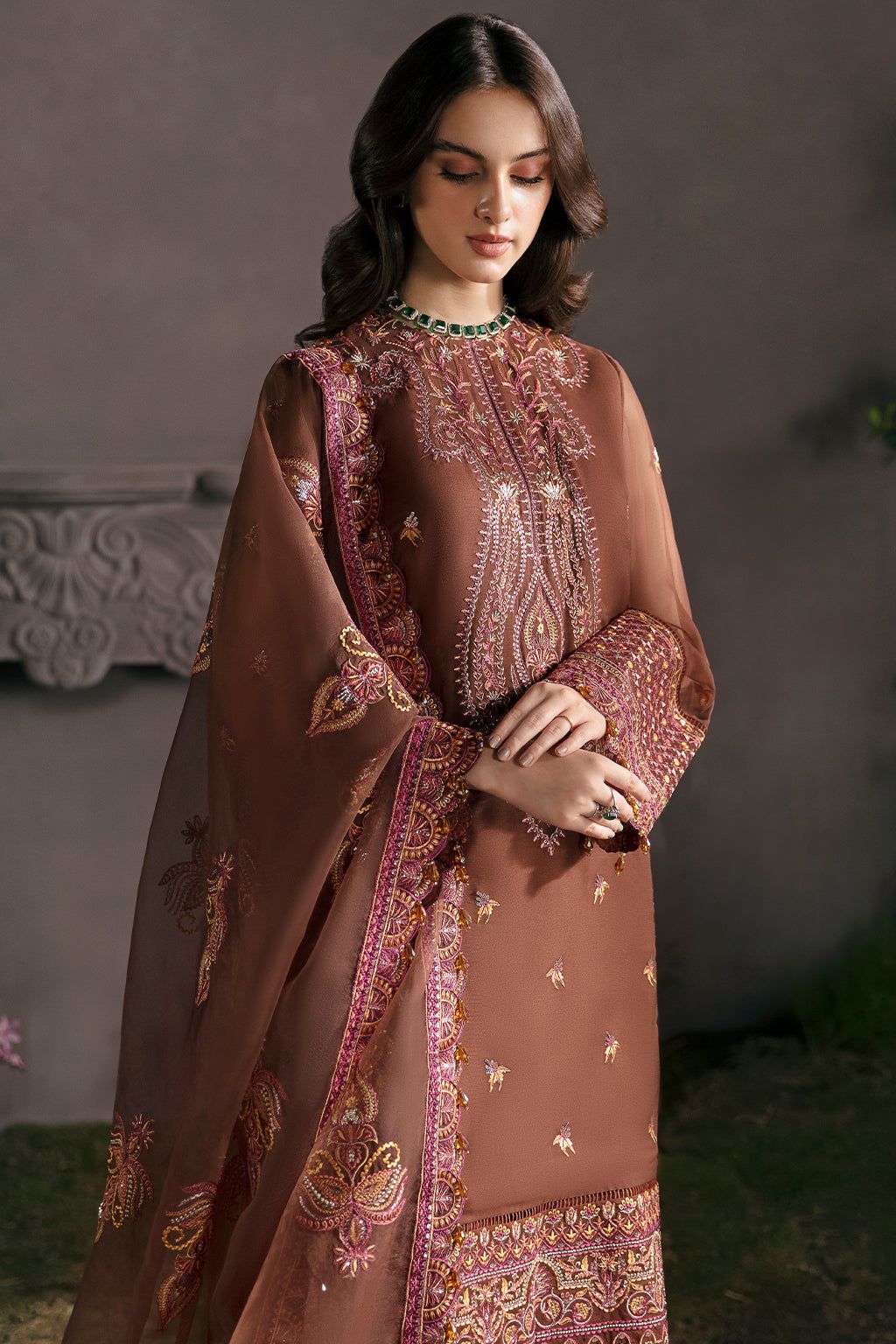 Mahogany - House Of Hania