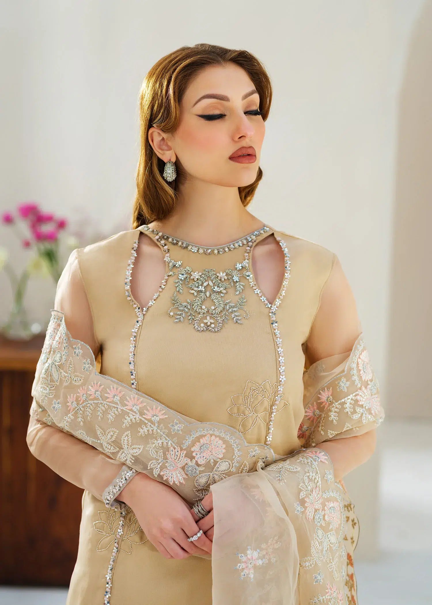 Mahum Asad | Forever and Ever Formals | Glow - House Of Hania