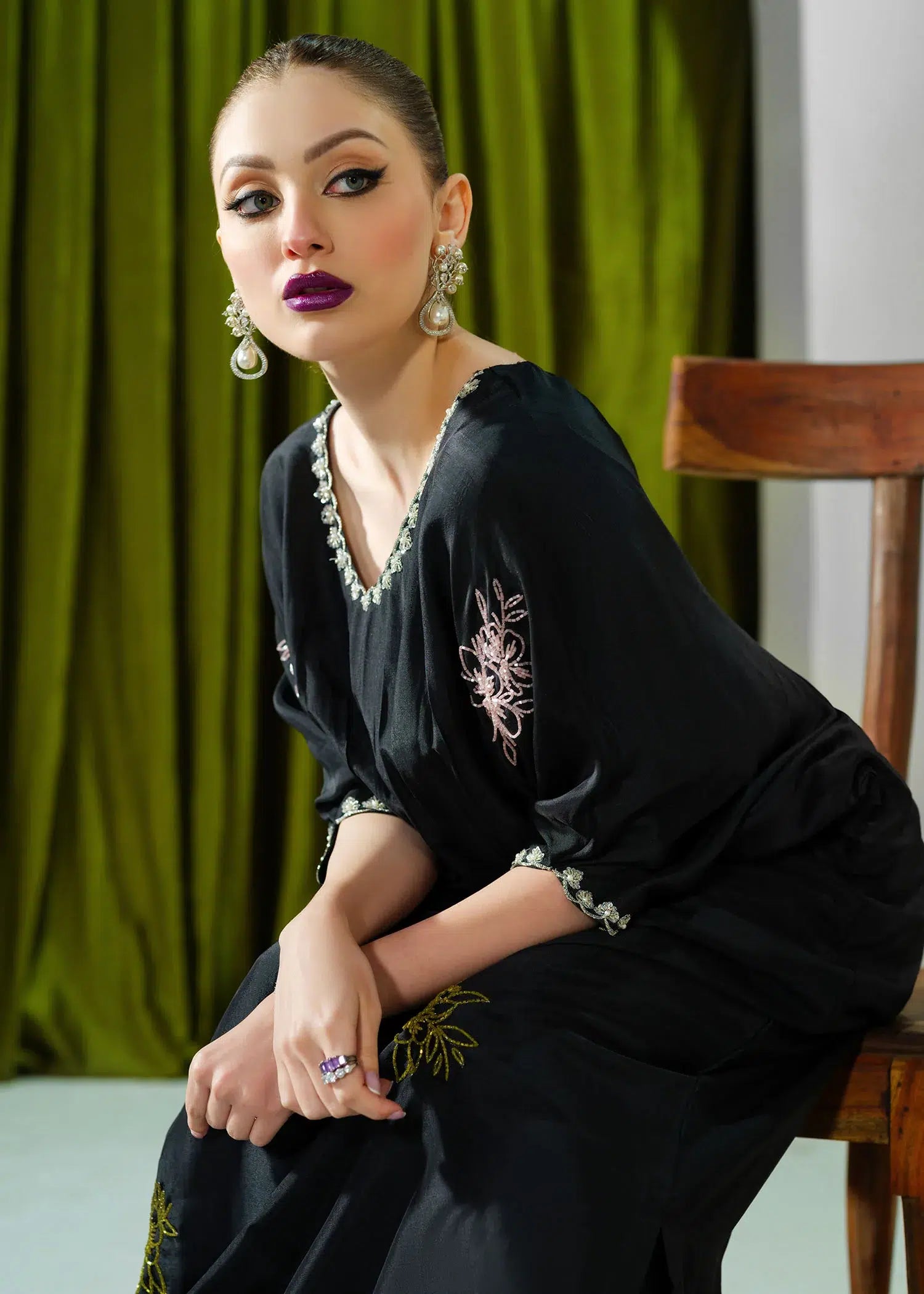 Mahum Asad | Forever and Ever Formals | Midnight - House Of Hania