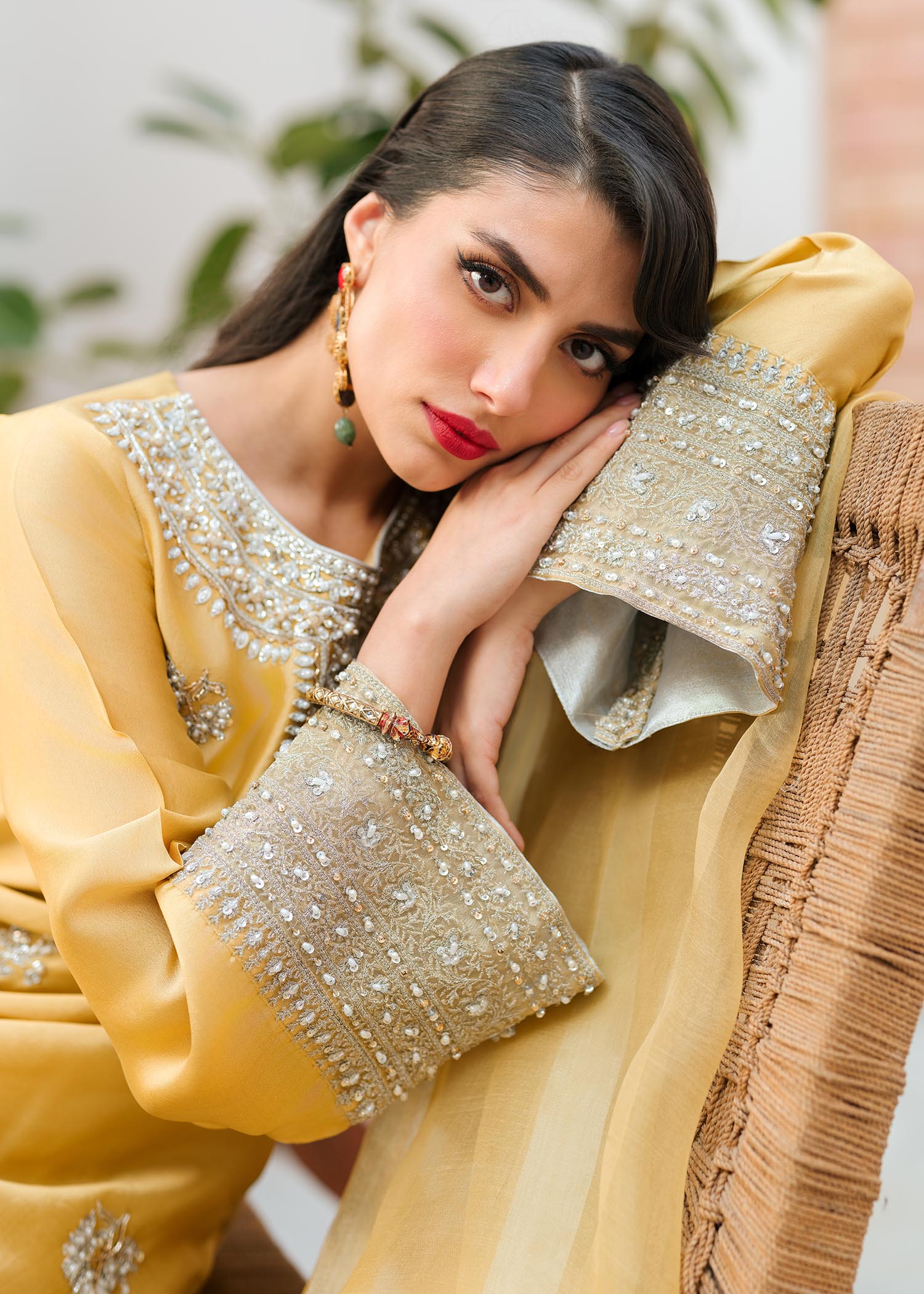 Mahum Asad | Raising The Bar | Bombshell - House Of Hania