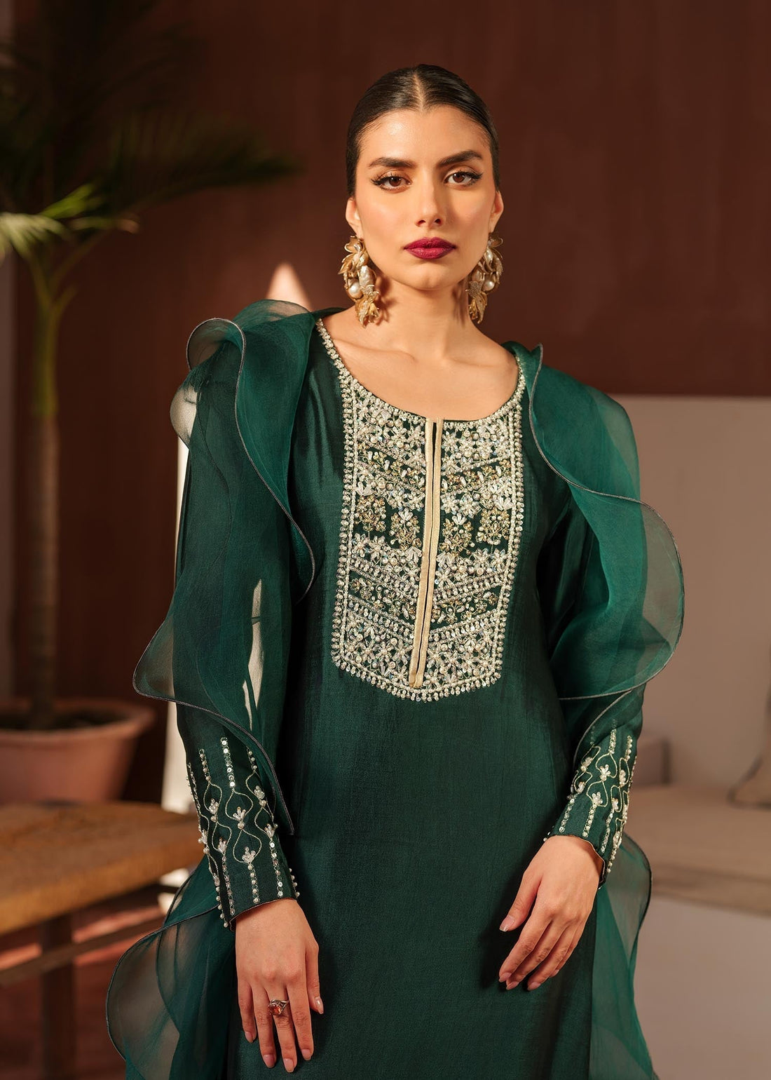 Mahum Asad | Raising The Bar | Icon - House Of Hania