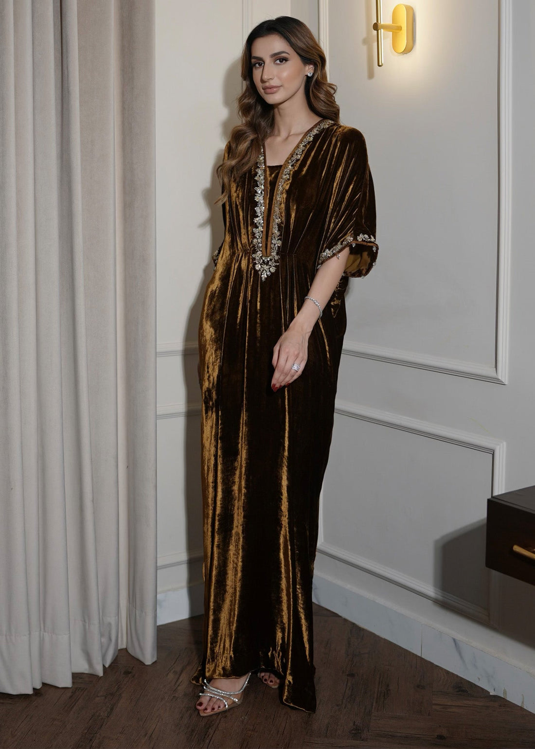 Mahum Asad | Voila Velvets | Topaz - House Of Hania