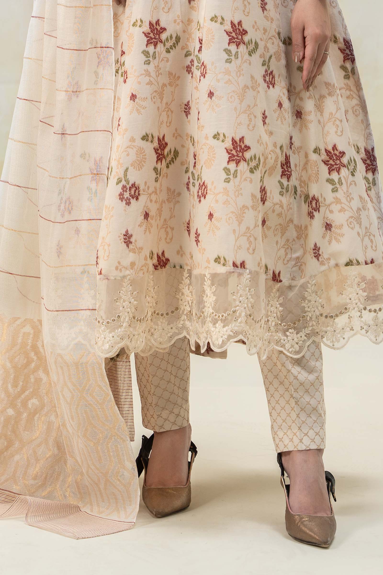 Maira B | Ready to Wear | DW-EF22-23R1 - House Of Hania