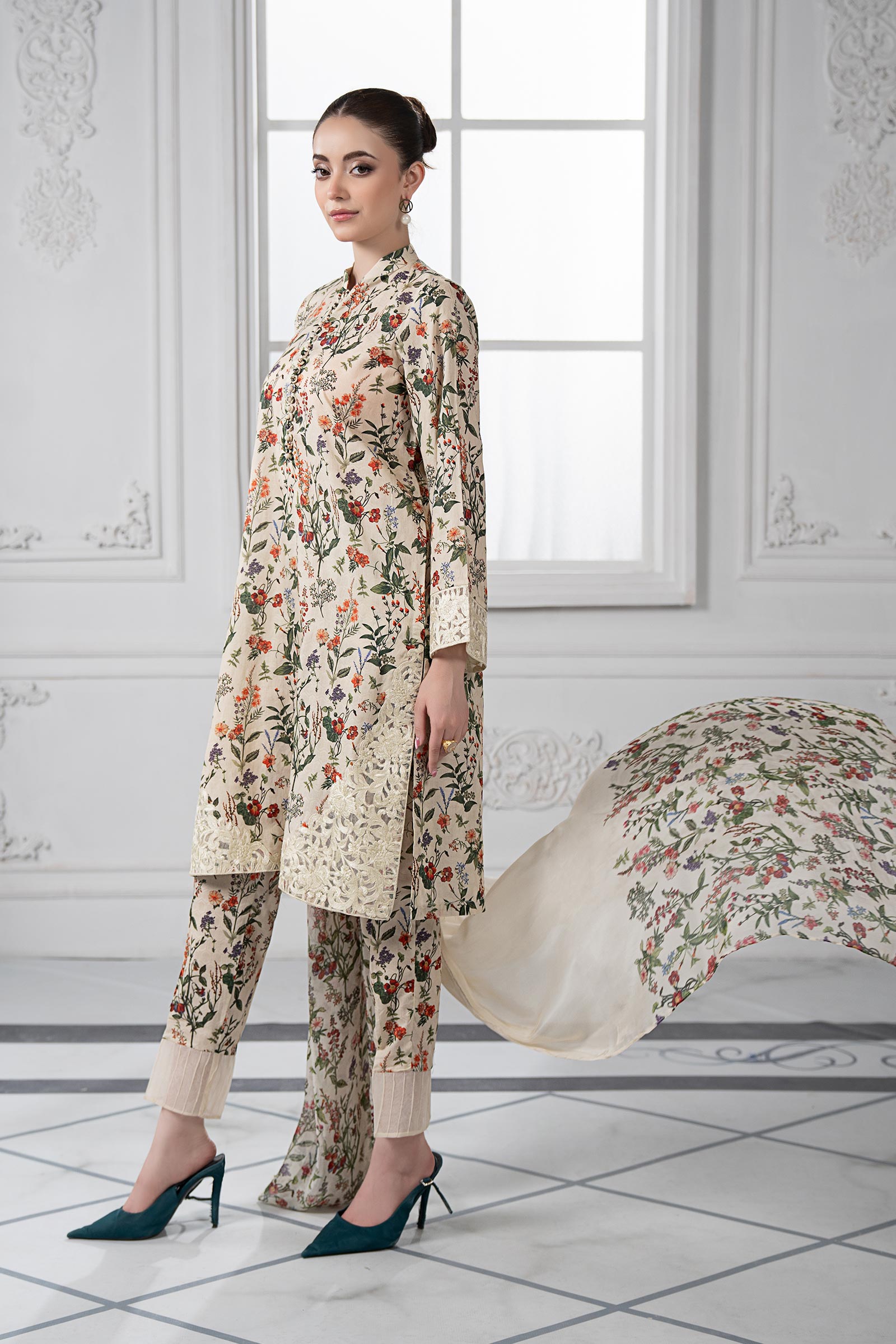 Maira B | Ready to Wear | DW-EF23-71R1 - House Of Hania