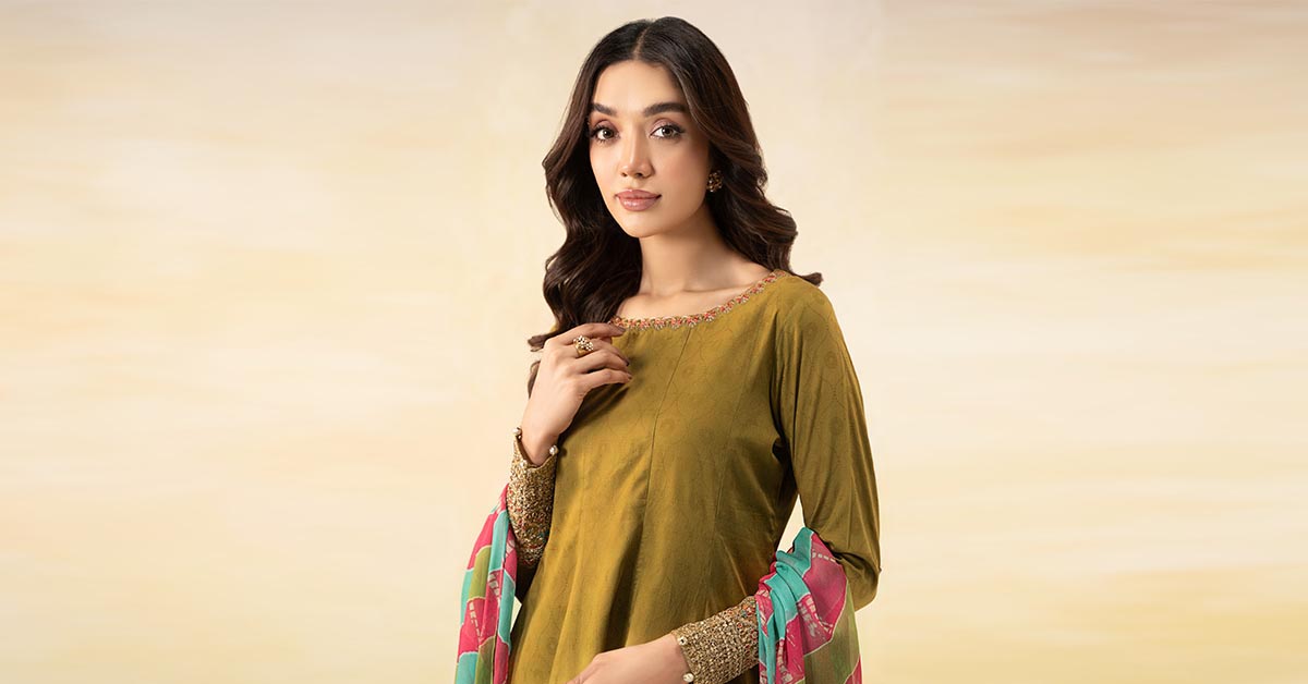 Maira B | Ready to Wear | DW-EF25-10 - House Of Hania