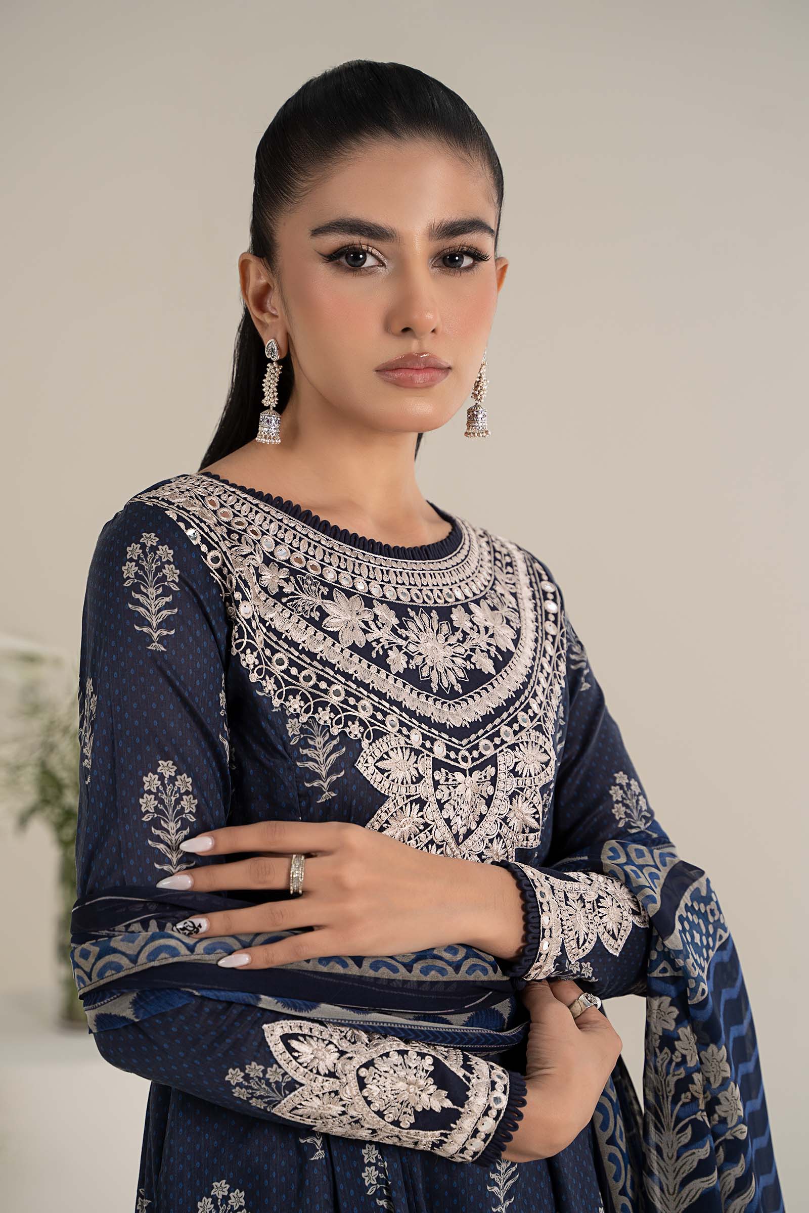 Maira B | Ready to Wear | DW-EF25-22 - House Of Hania