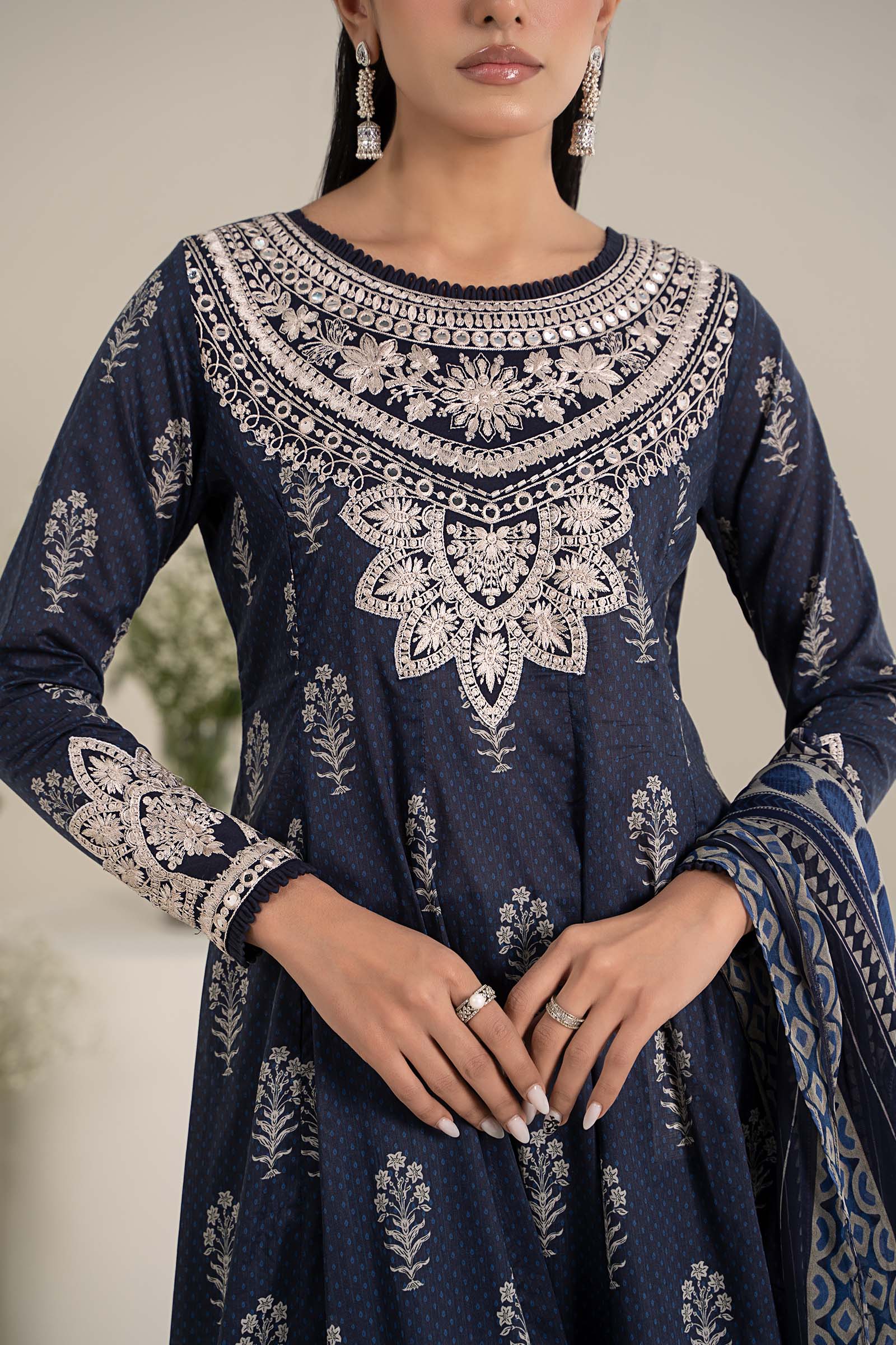 Maira B | Ready to Wear | DW-EF25-22 - House Of Hania