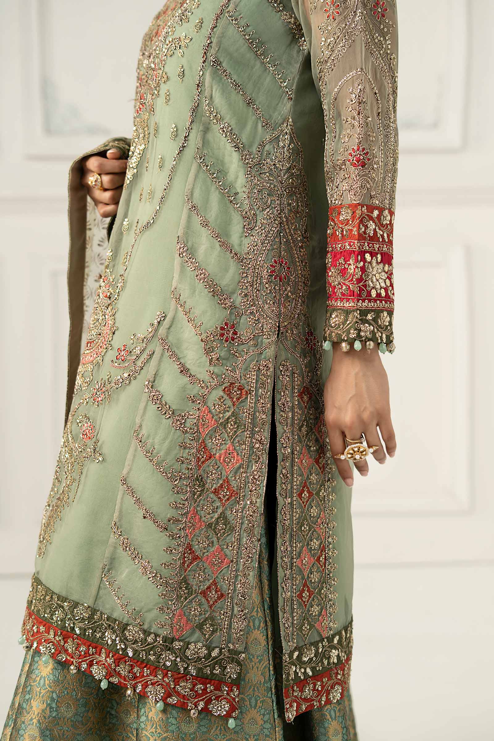 Maira B | Ready to Wear | SF-EF25-28 - House Of Hania
