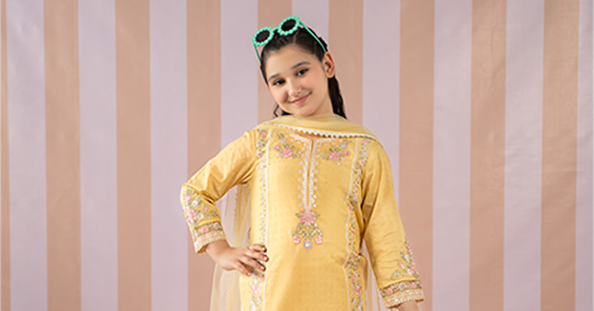 Maria B | 3 Piece Embroidered Dobby Lawn Suit | MKD-EF25-50 - House Of Hania