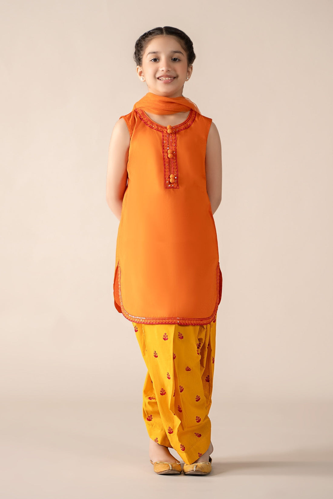 Maria B | 3 Piece Embroidered Dobby Lawn Suit | MKD-EF25-54 - House Of Hania