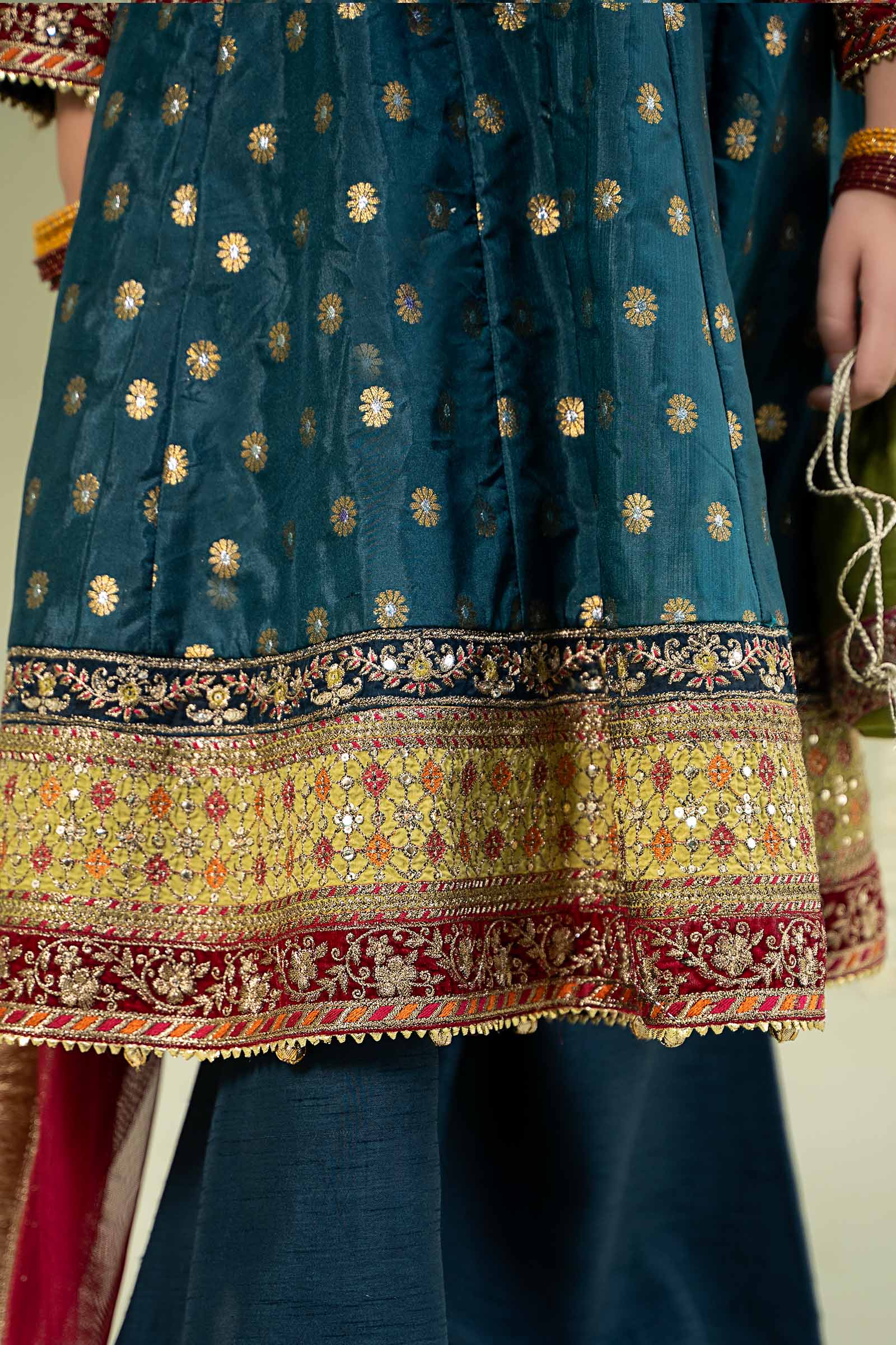 Maria B | 3 Piece Embroidered Jamawar Suit | MKS-W24-22 - House Of Hania