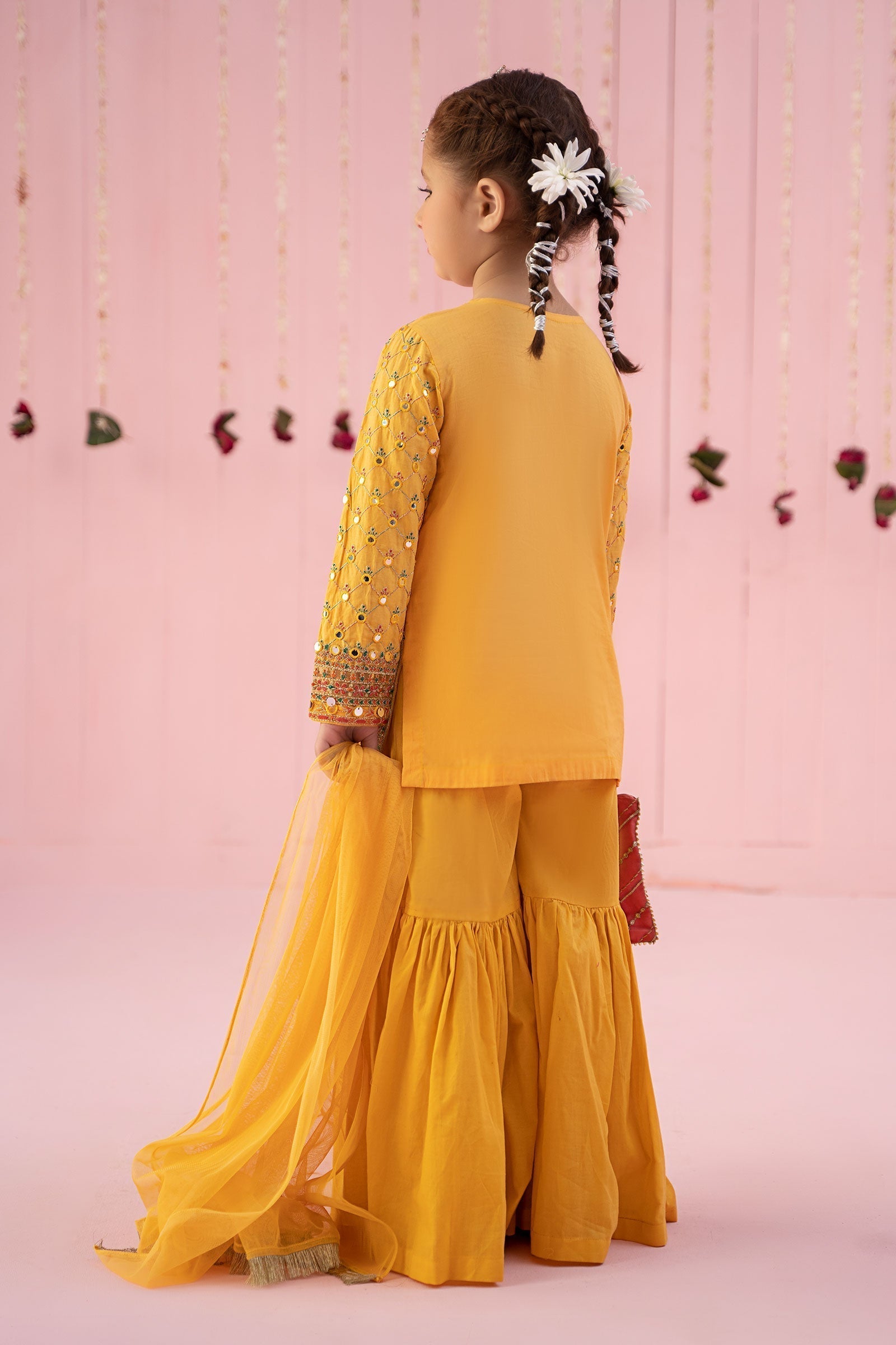 Maria B | 3 Piece Embroidered Lawn Suit | MKD-EF24-09 - House Of Hania