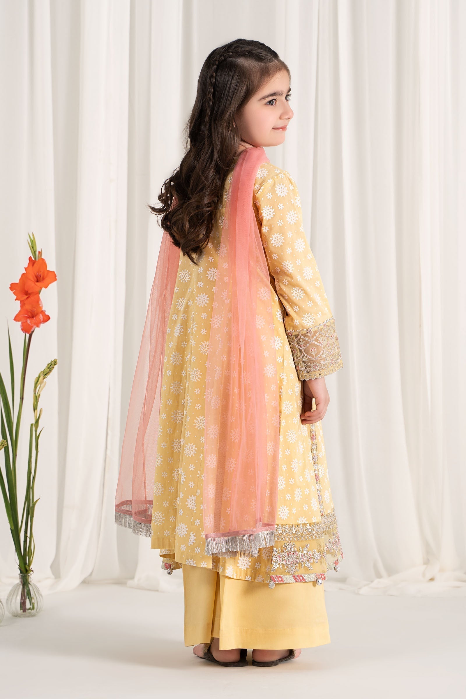 Maria B | 3 Piece Embroidered Lawn Suit | MKD-EF25-09 - House Of Hania