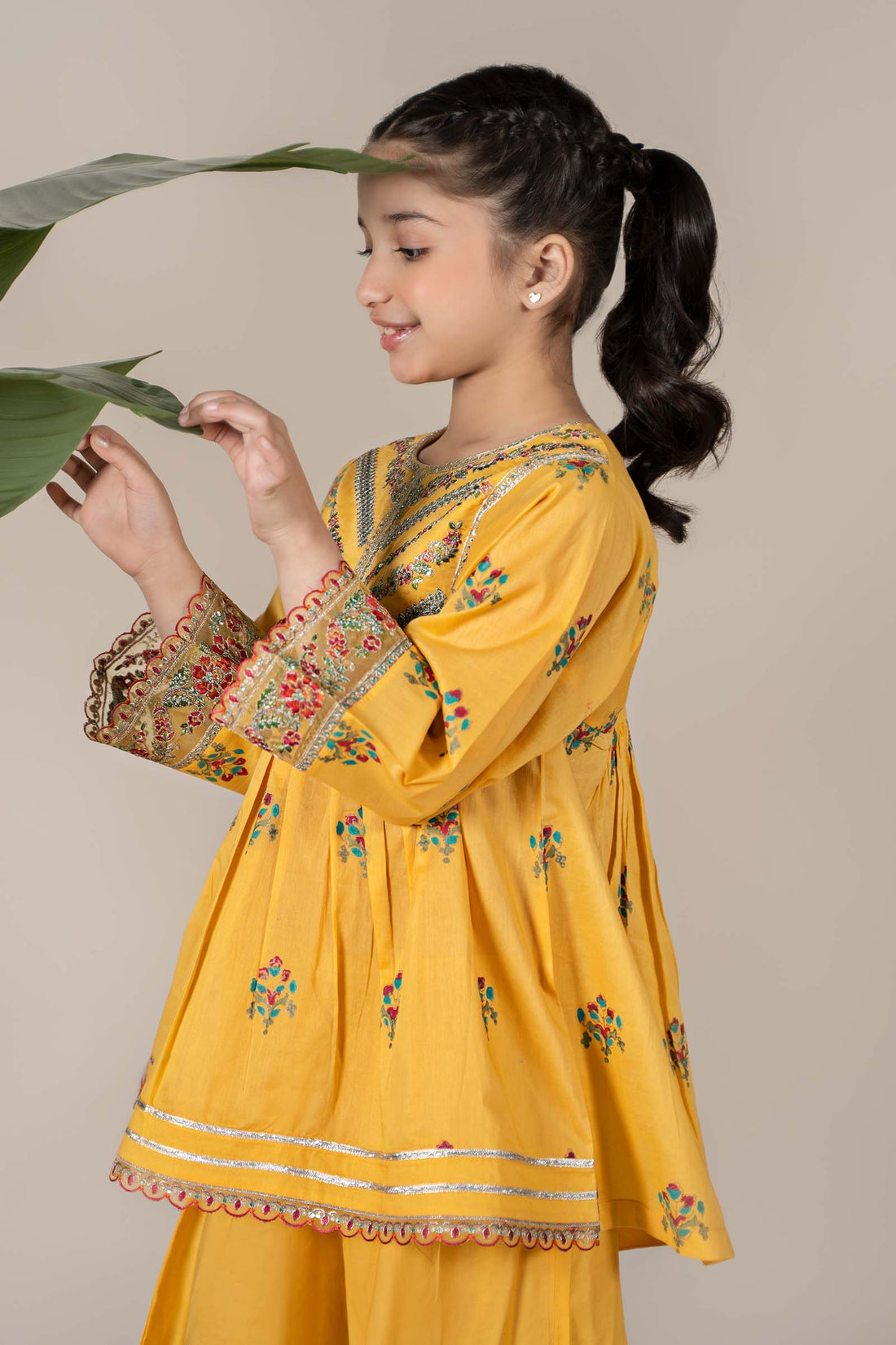 Maria B | 3 Piece Embroidered Lawn Suit | MKD-EF25-15 - House Of Hania