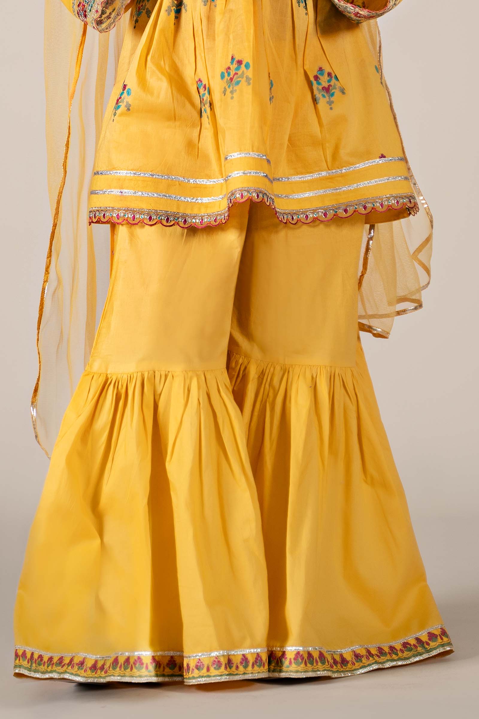 Maria B | 3 Piece Embroidered Lawn Suit | MKD-EF25-15 - House Of Hania