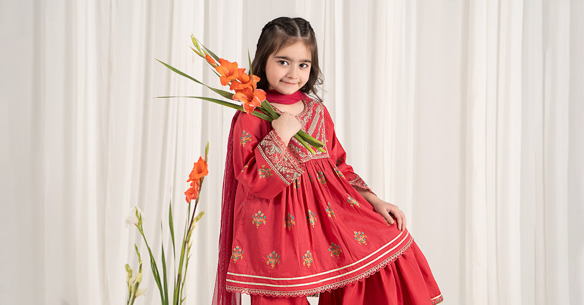 Maria B | 3 Piece Embroidered Lawn Suit | MKD-EF25-15 - House Of Hania