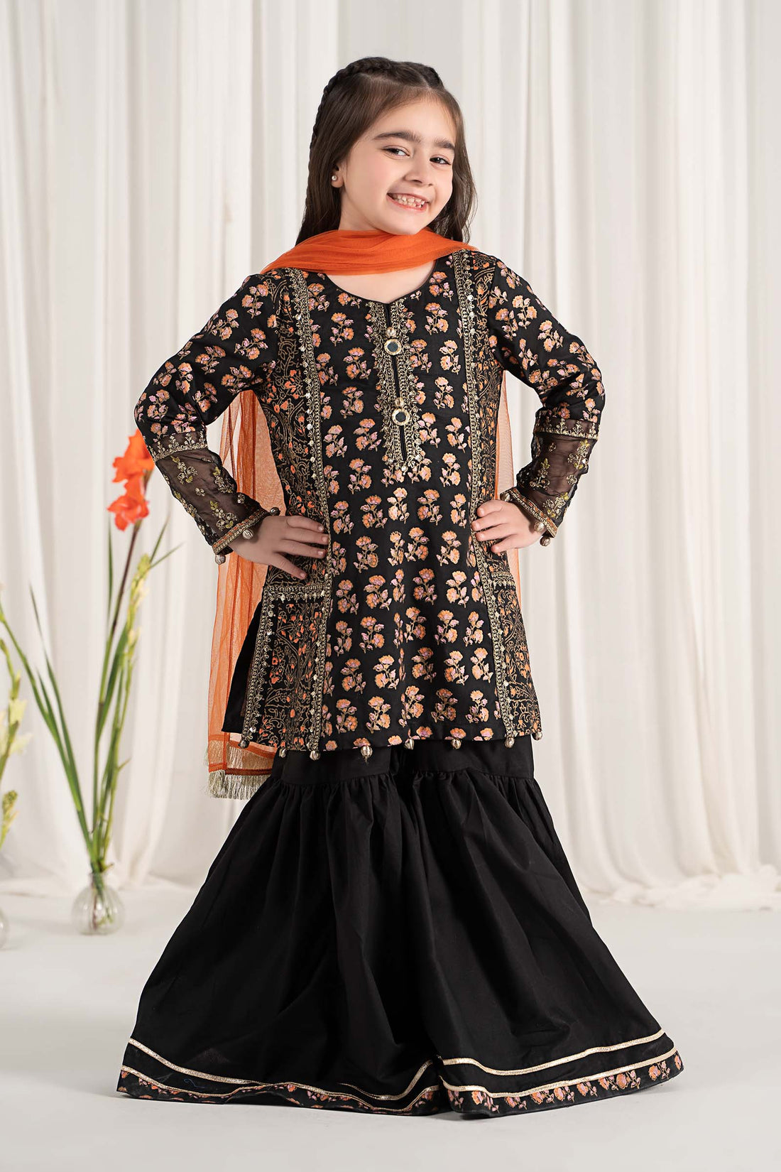 Maria B | 3 Piece Embroidered Lawn Suit | MKD-EF25-23 - House Of Hania