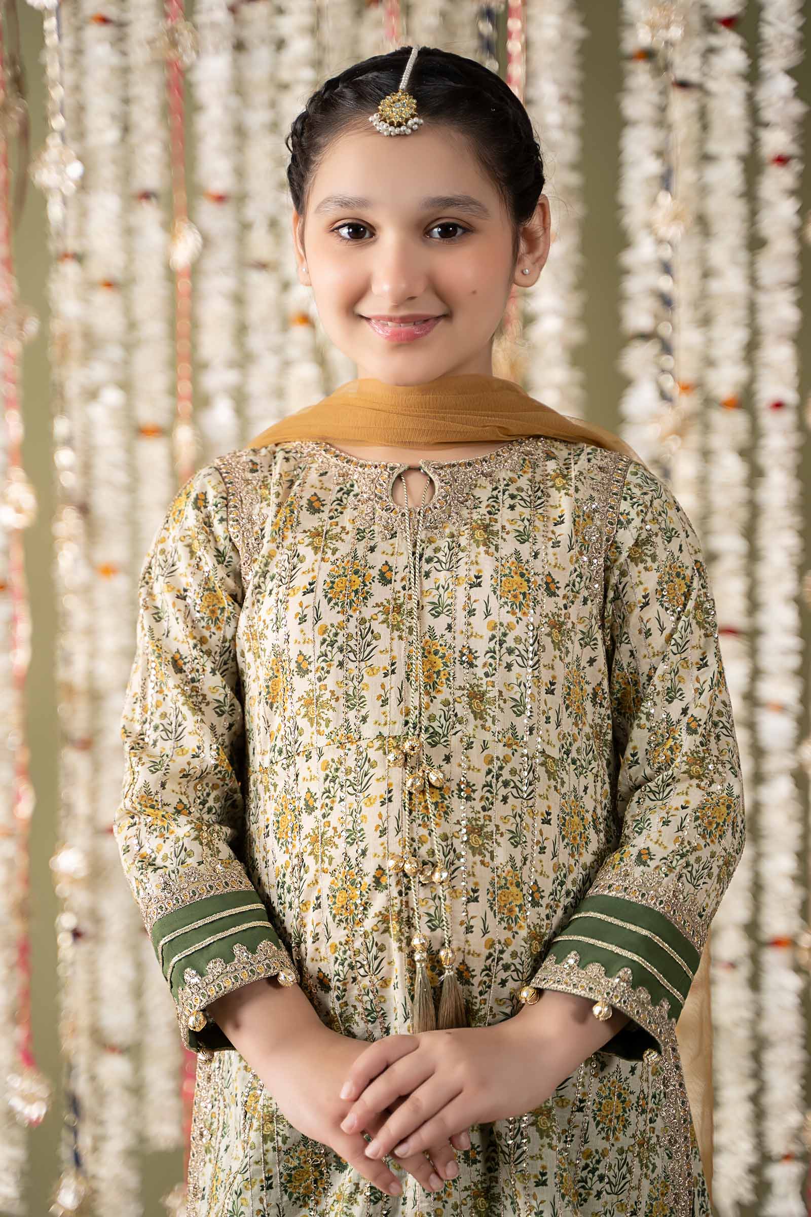 Maria B | 3 Piece Embroidered Lawn Suit | MKD-EF25-27 - House Of Hania