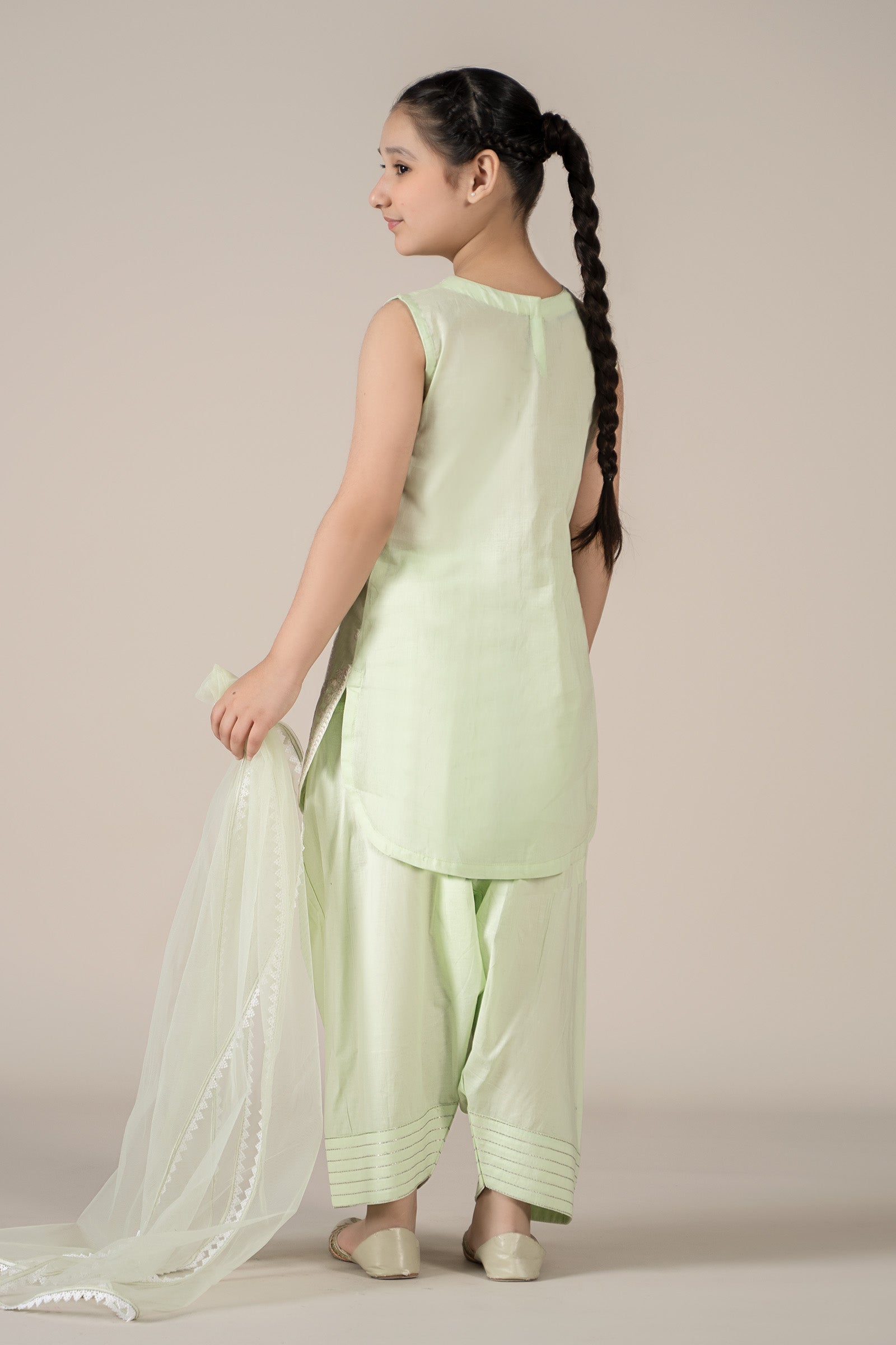 Maria B | 3 Piece Embroidered Lawn Suit | MKD-EF25-60 - House Of Hania