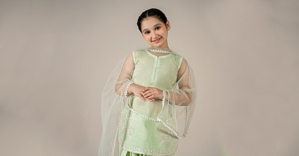 Maria B | 3 Piece Embroidered Lawn Suit | MKD-EF25-60 - House Of Hania