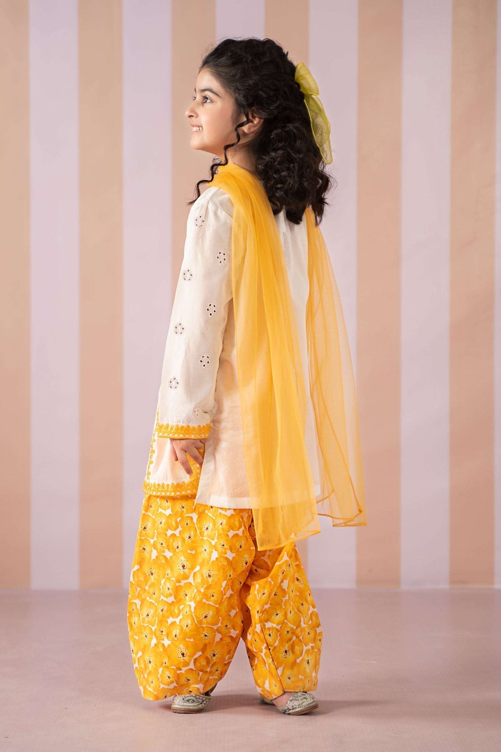 Maria B | 3 Piece Embroidered Lawn Suit | MKD-EF25-66 - House Of Hania