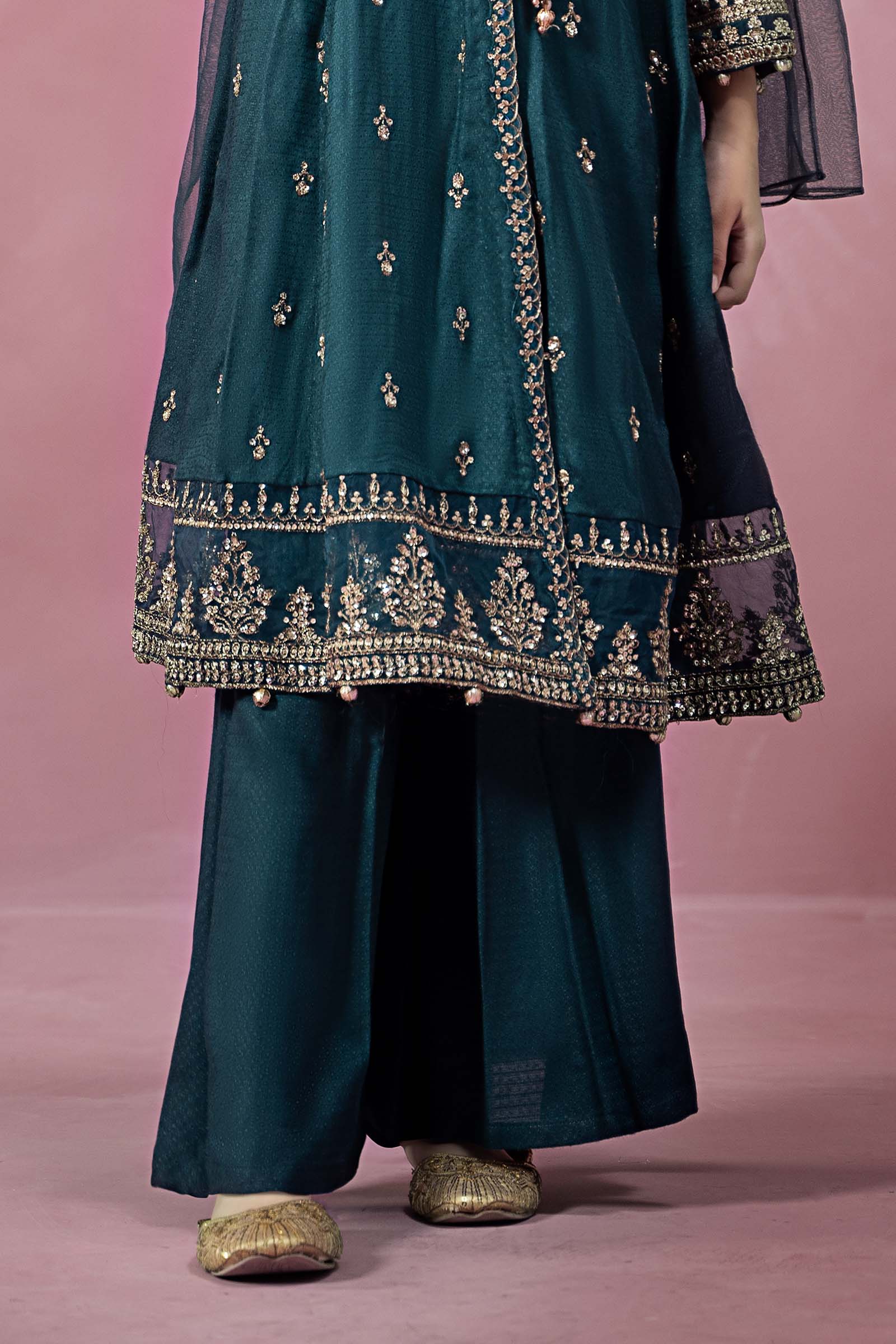 Maria B | 3 Piece Embroidered Linen Suit | MKD-W24-02 - House Of Hania