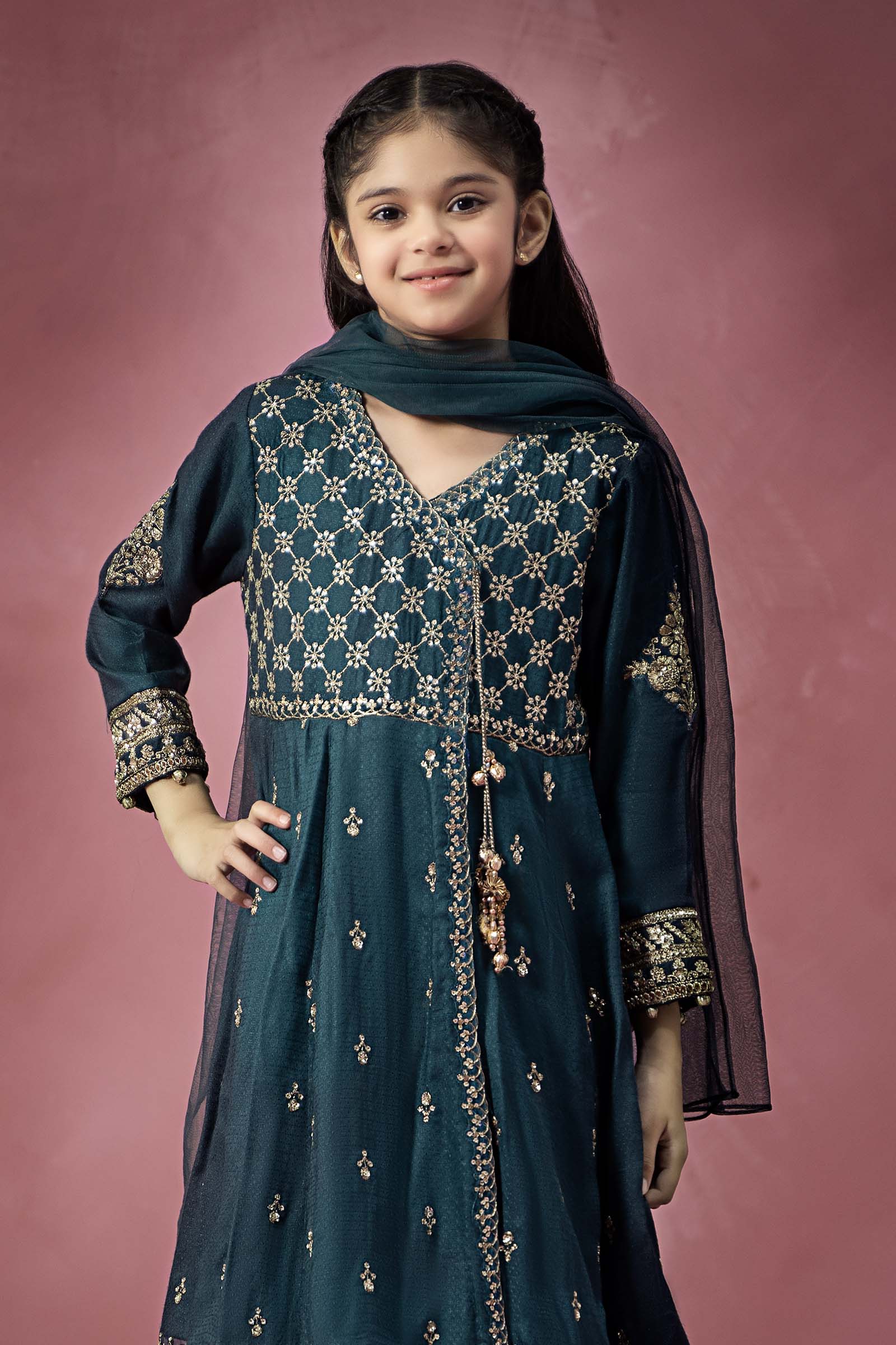 Maria B | 3 Piece Embroidered Linen Suit | MKD-W24-02 - House Of Hania