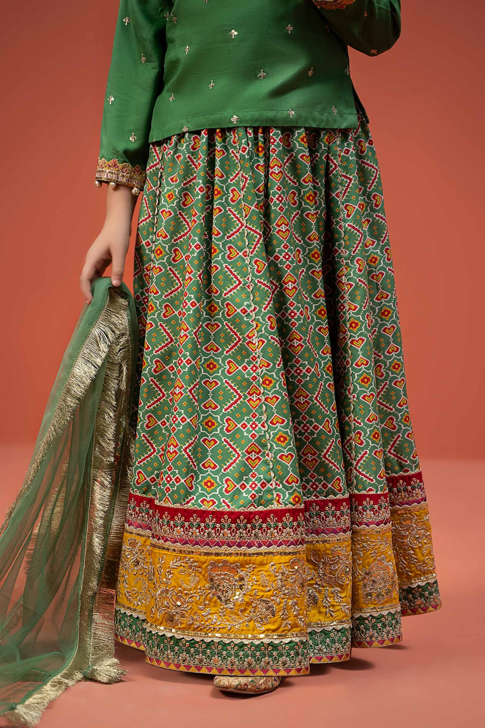 Maria B | 3 Piece Embroidered Linen Suit | MKD-W24-04 - House Of Hania