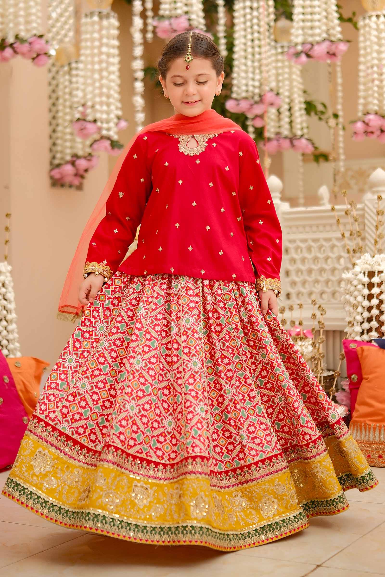 Maria B | 3 Piece Embroidered Linen Suit | MKD-W24-04 - House Of Hania