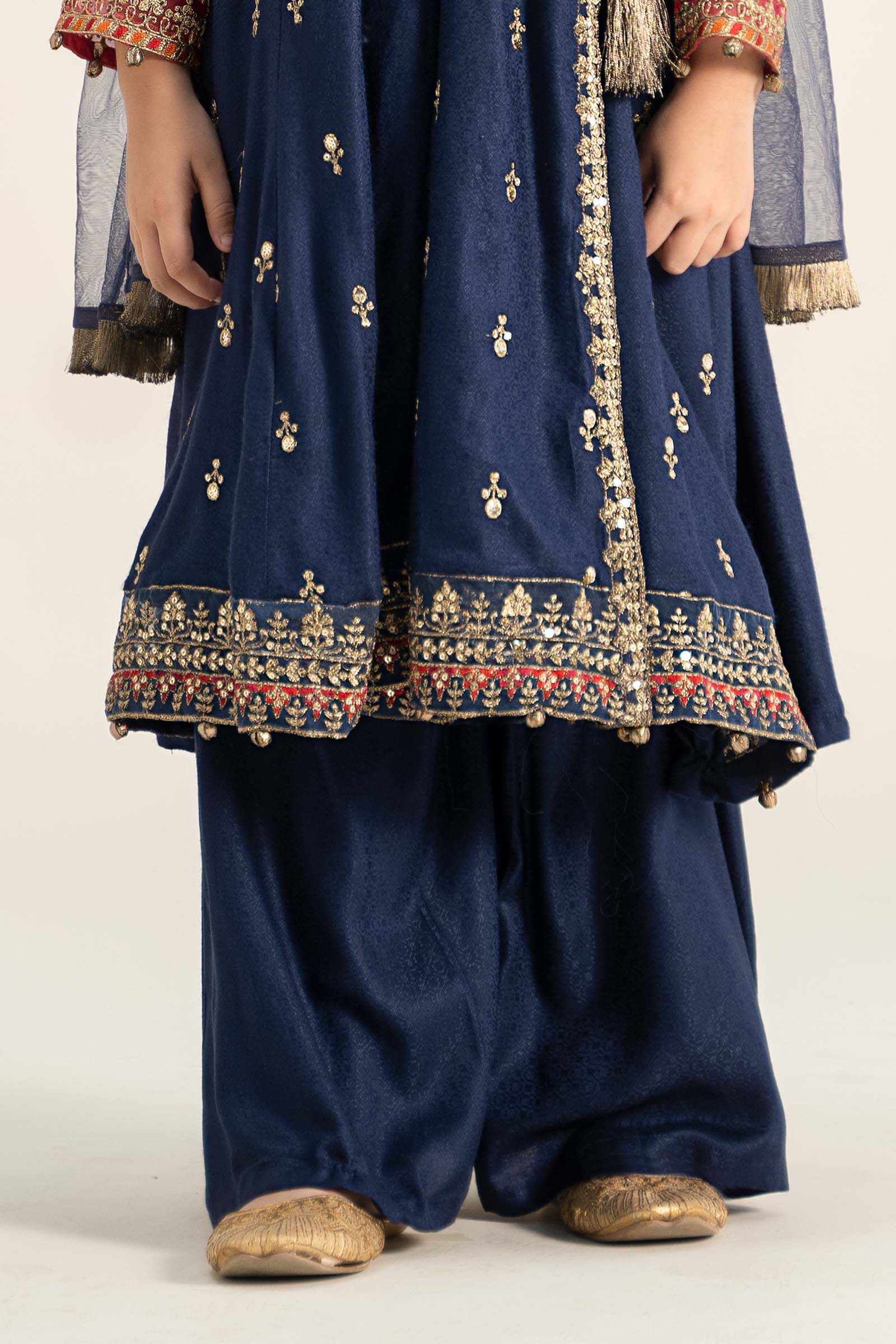 Maria B | 3 Piece Embroidered Linen Suit | MKD-W24-08 - House Of Hania