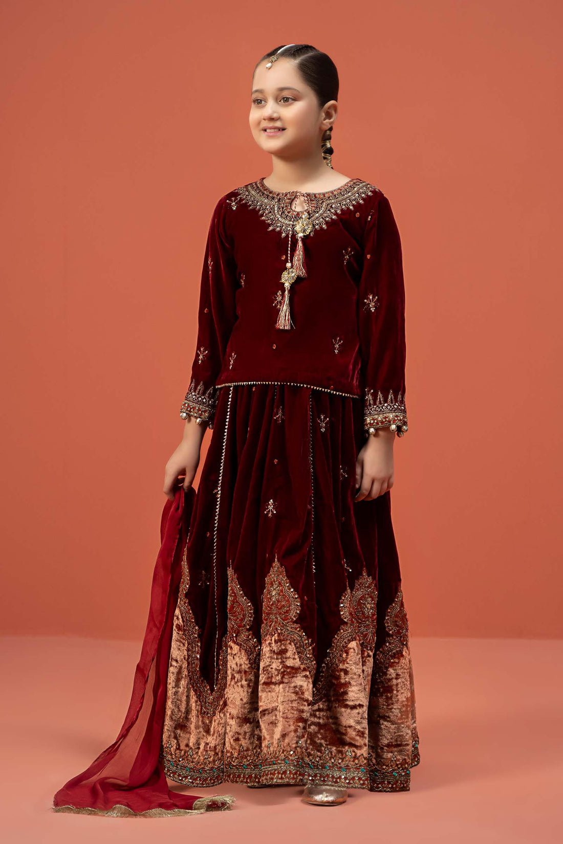 Maria B | 3 Piece Embroidered Velvet Suit | MKS-W24-14 - House Of Hania