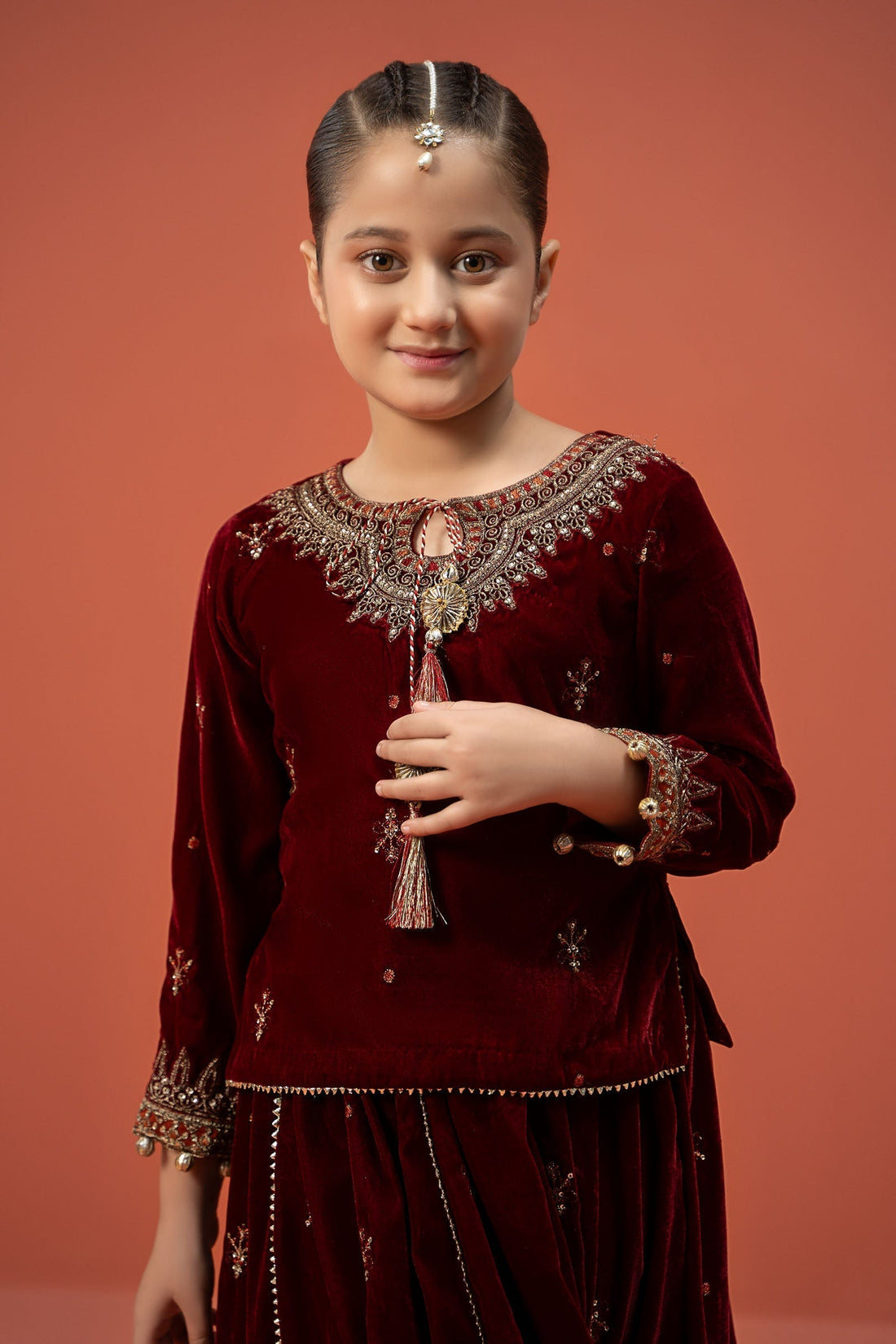 Maria B | 3 Piece Embroidered Velvet Suit | MKS-W24-14 - House Of Hania