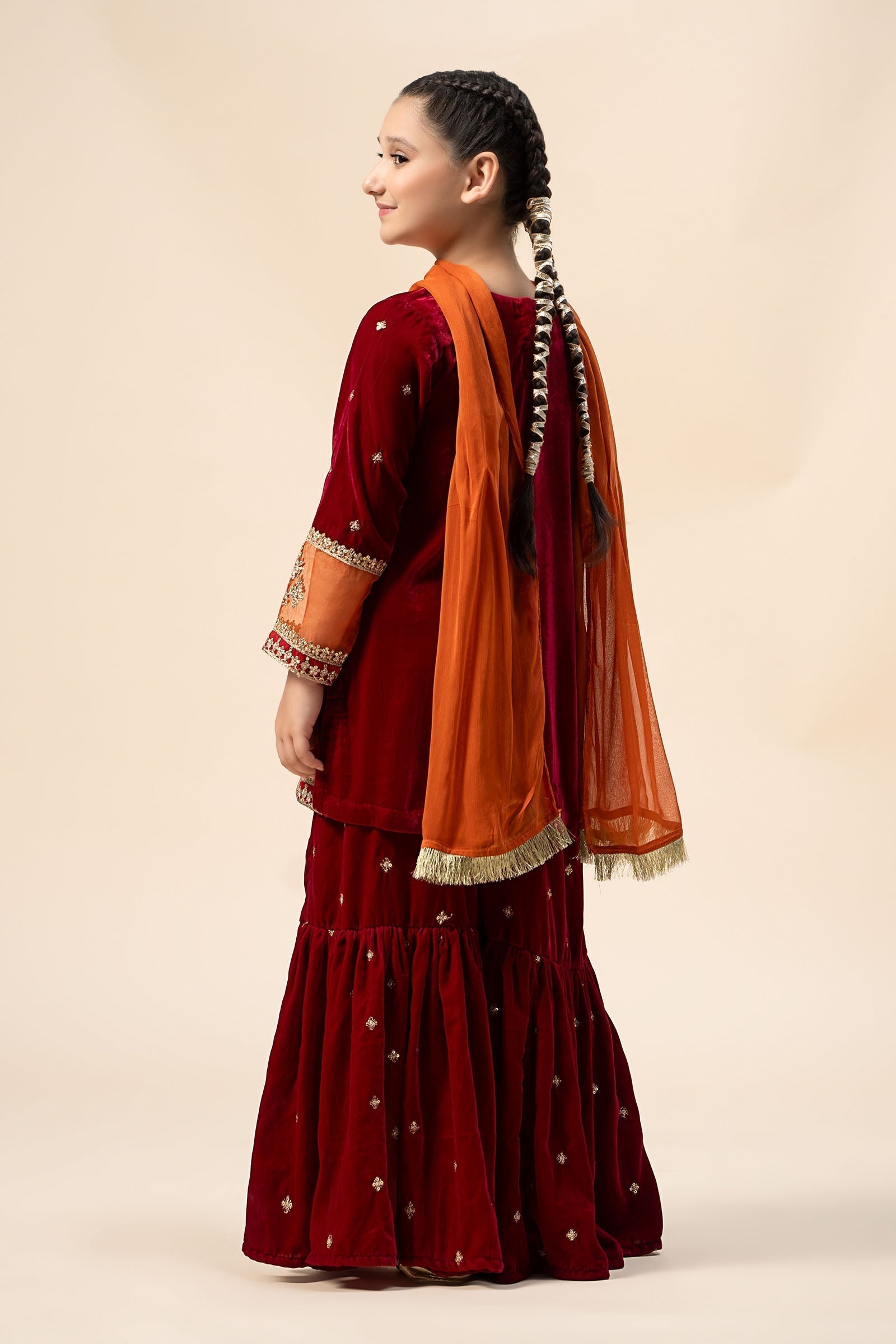 Maria B | 3 Piece Embroidered Velvet Suit | MKS-W24-16 - House Of Hania