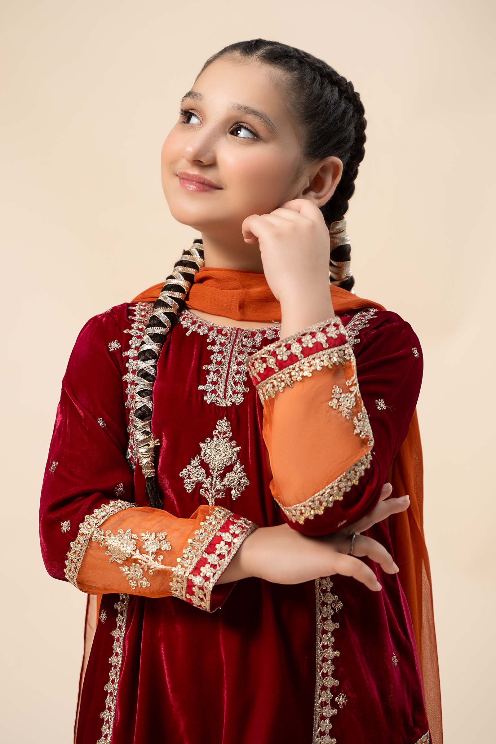 Maria B | 3 Piece Embroidered Velvet Suit | MKS-W24-16 - House Of Hania