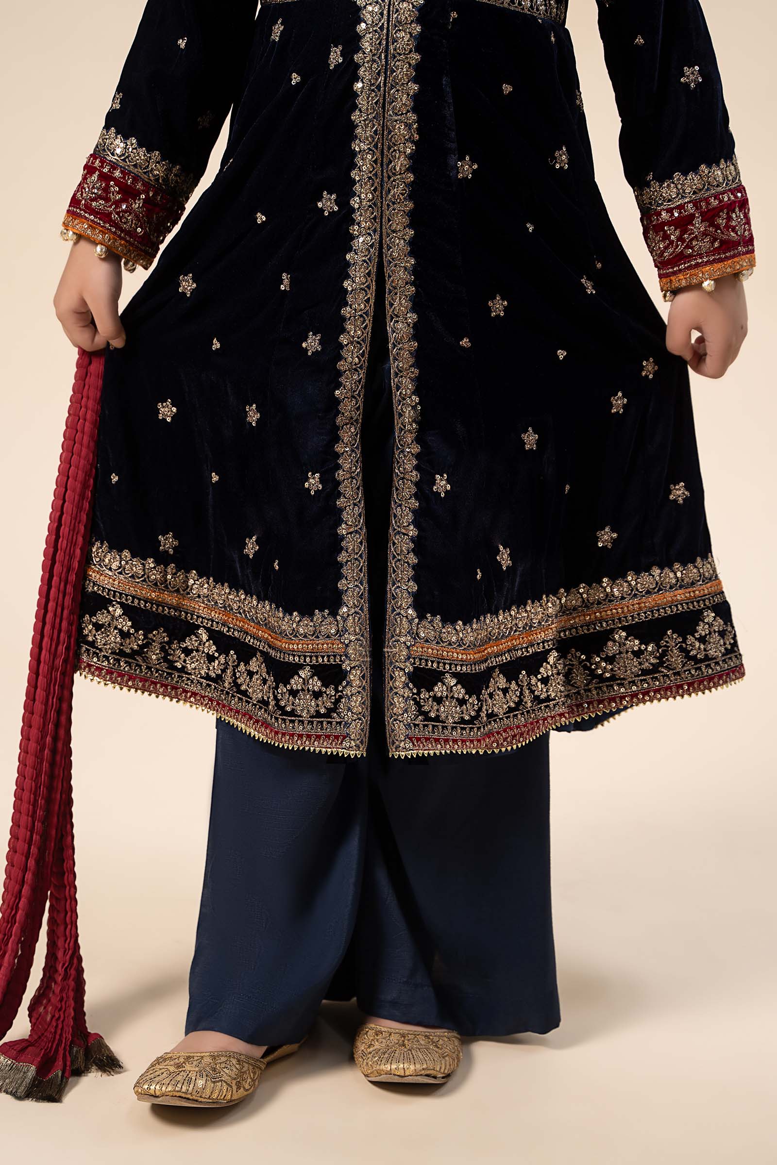 Maria B | 3 Piece Embroidered Velvet Suit | MKS-W24-17 - House Of Hania