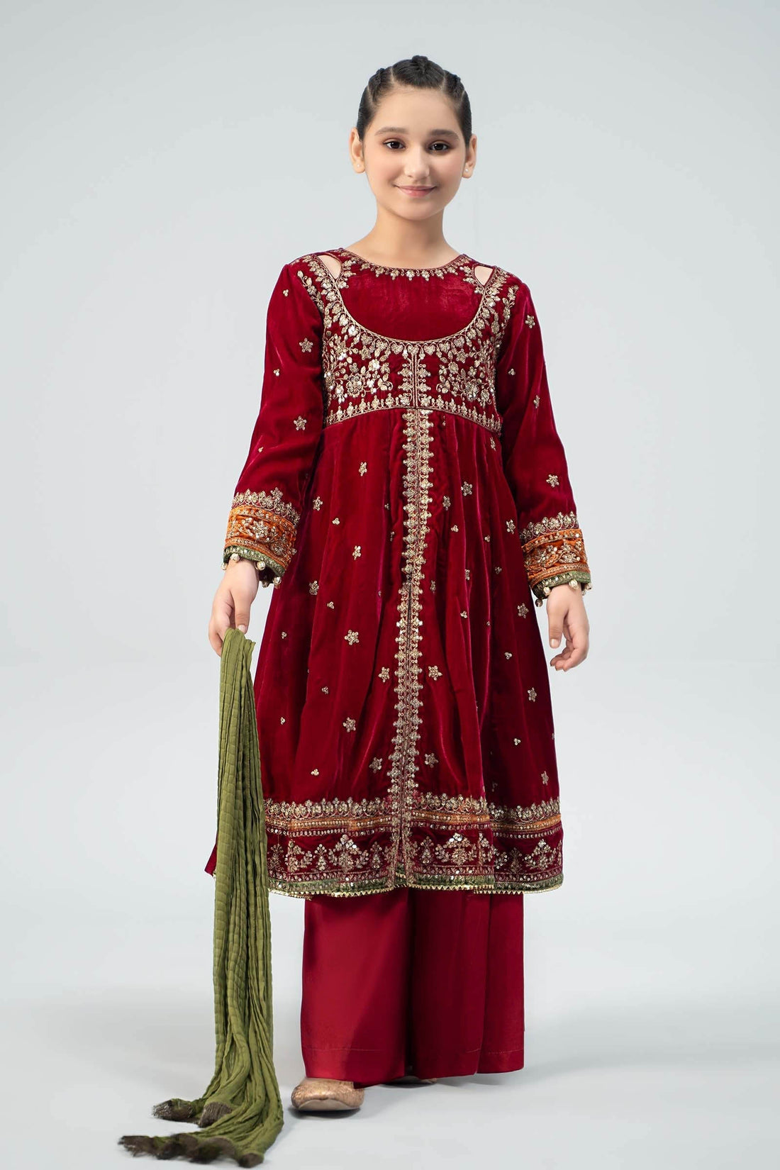Maria B | 3 Piece Embroidered Velvet Suit | MKS-W24-17 - House Of Hania