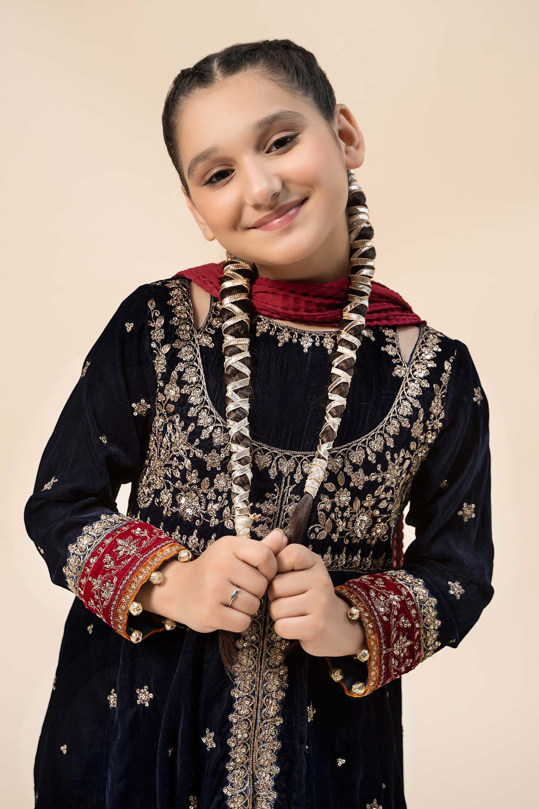 Maria B | 3 Piece Embroidered Velvet Suit | MKS-W24-17 - House Of Hania