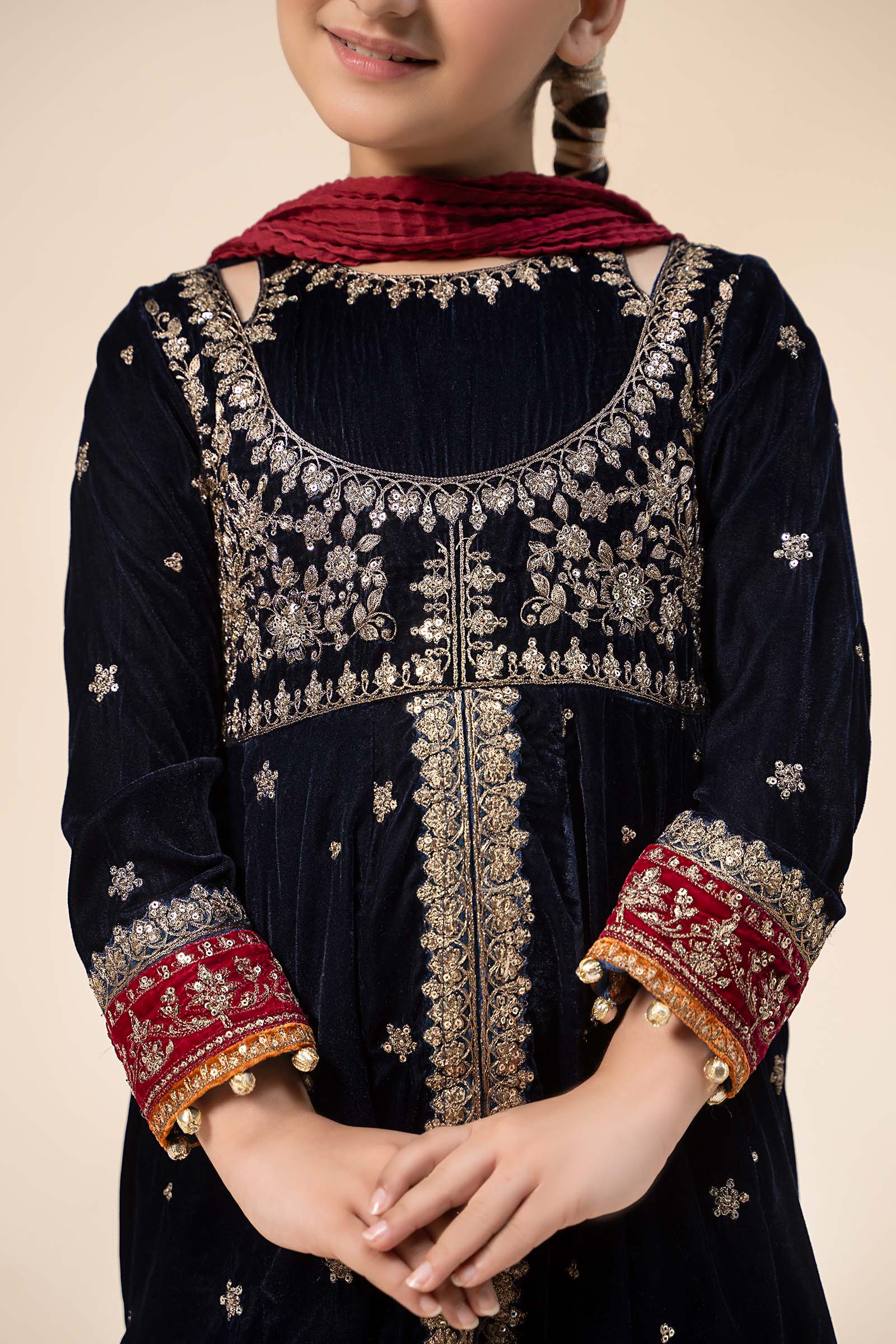 Maria B | 3 Piece Embroidered Velvet Suit | MKS-W24-17 - House Of Hania