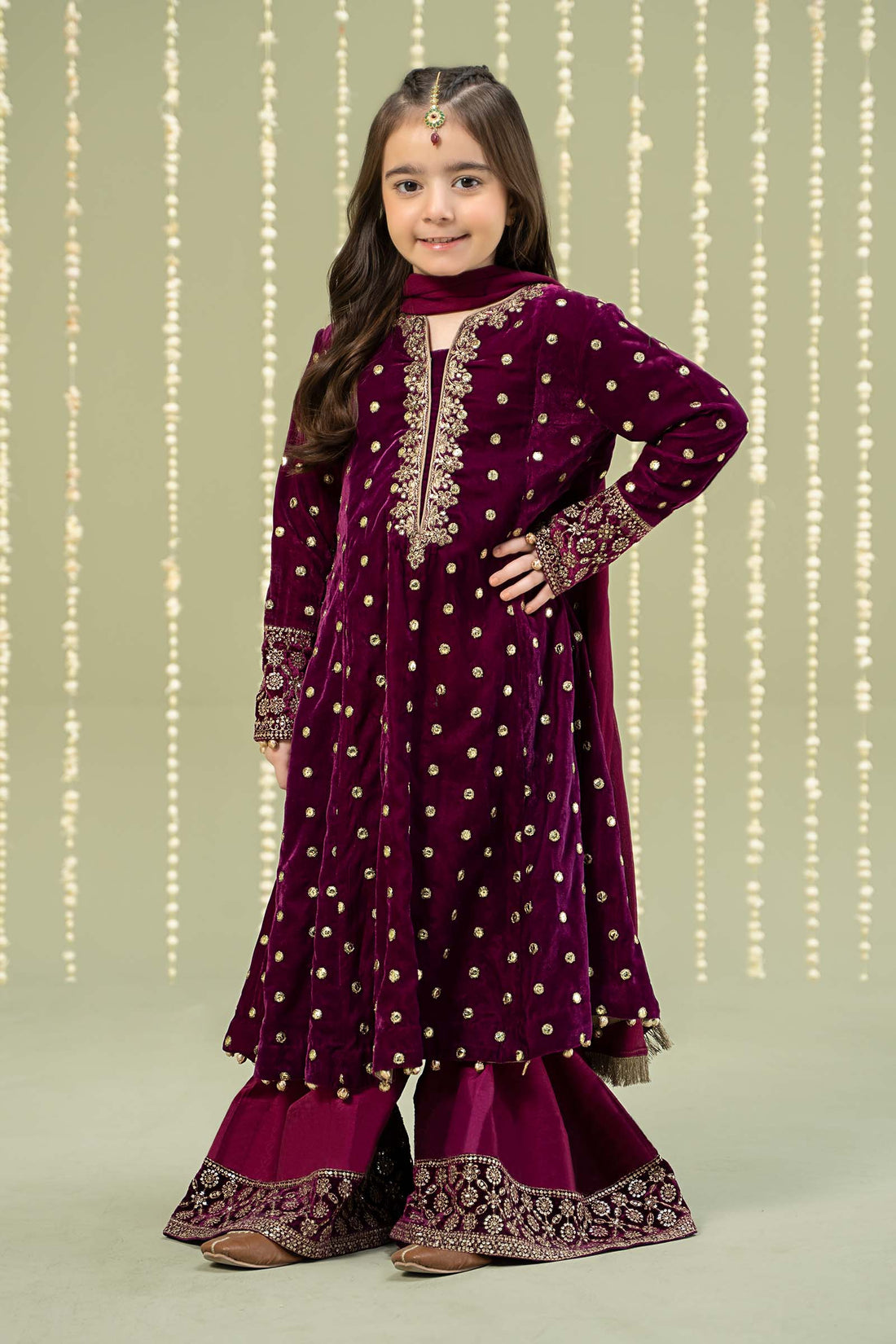 Maria B | 3 Piece Embroidered Velvet Suit | MKS-W24-38 - House Of Hania