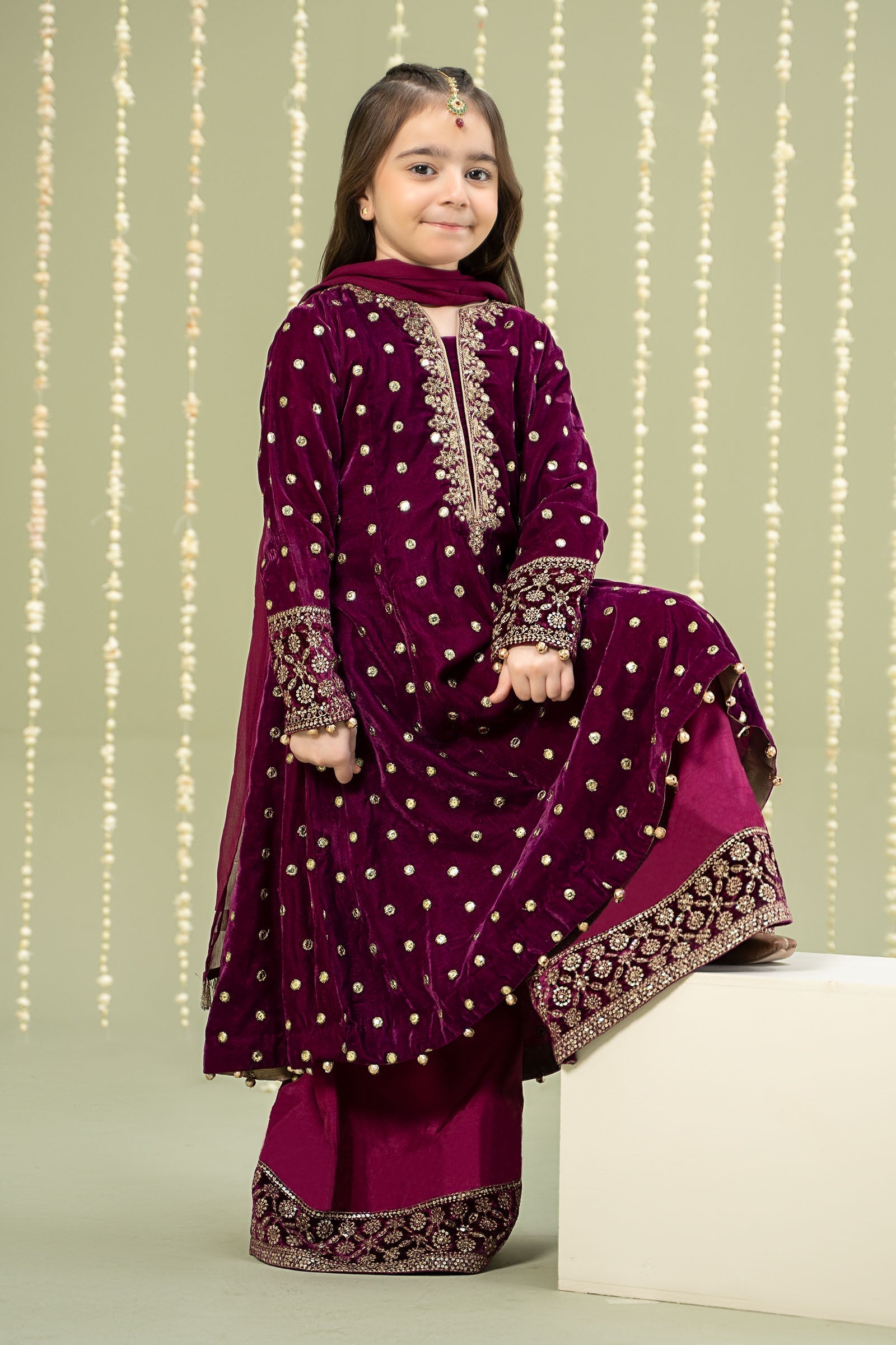 Maria B | 3 Piece Embroidered Velvet Suit | MKS-W24-38 - House Of Hania