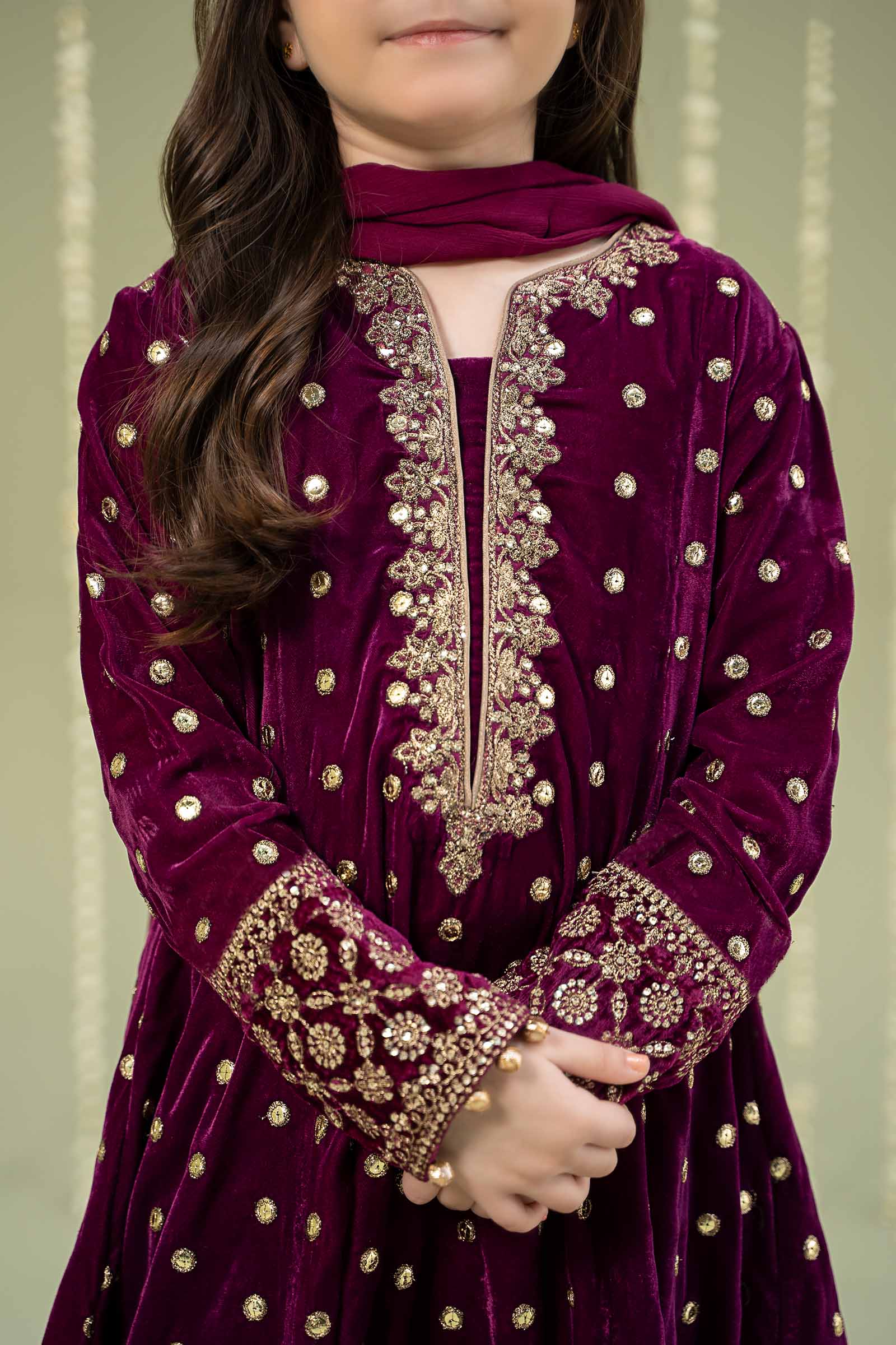 Maria B | 3 Piece Embroidered Velvet Suit | MKS-W24-38 - House Of Hania