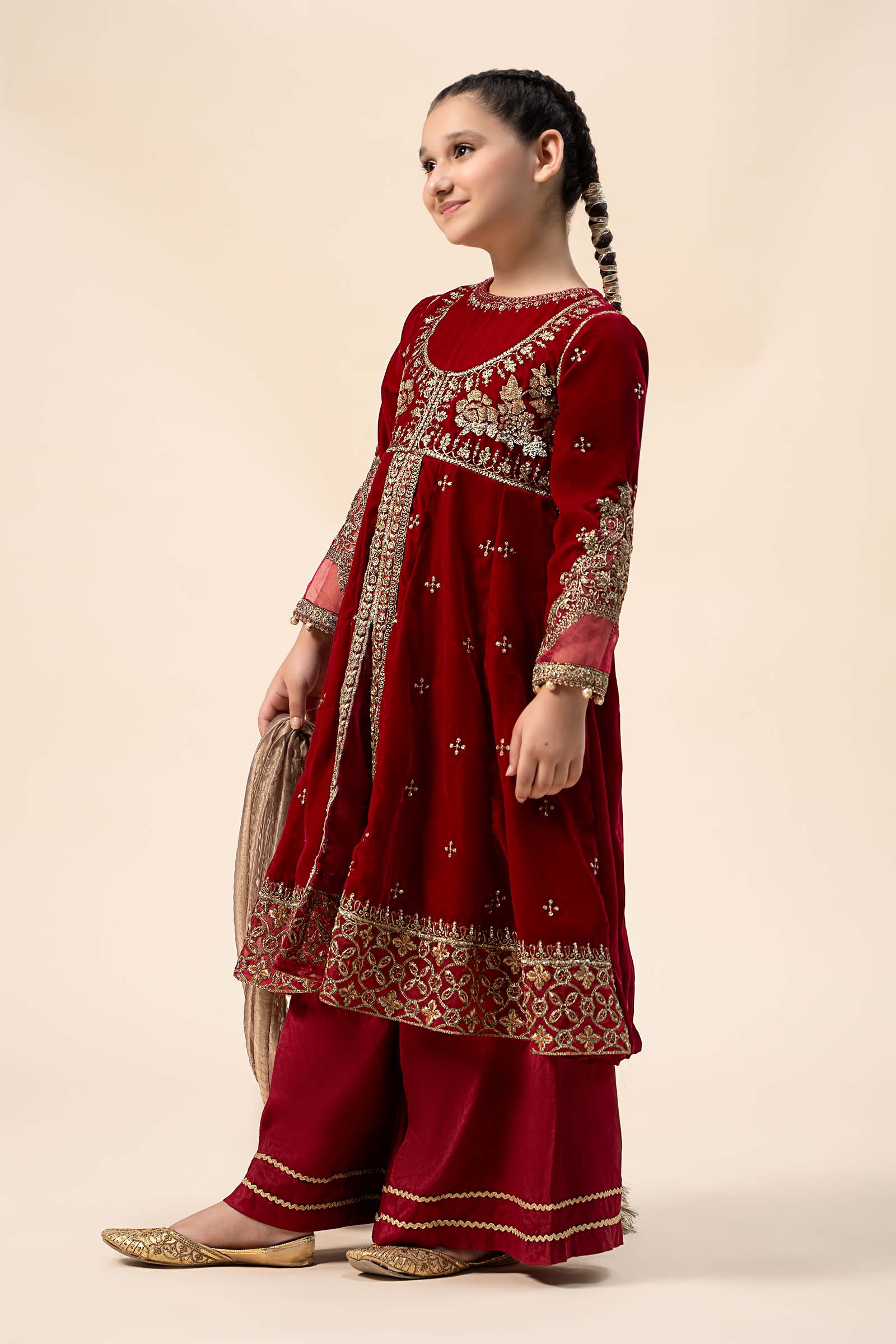 Maria B | 3 Piece Embroidered Velvet Suit | MKS-W24-40 - House Of Hania