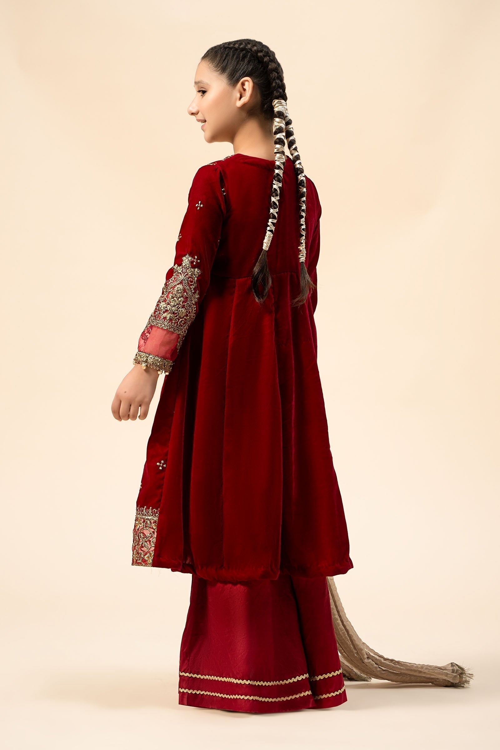 Maria B | 3 Piece Embroidered Velvet Suit | MKS-W24-40 - House Of Hania