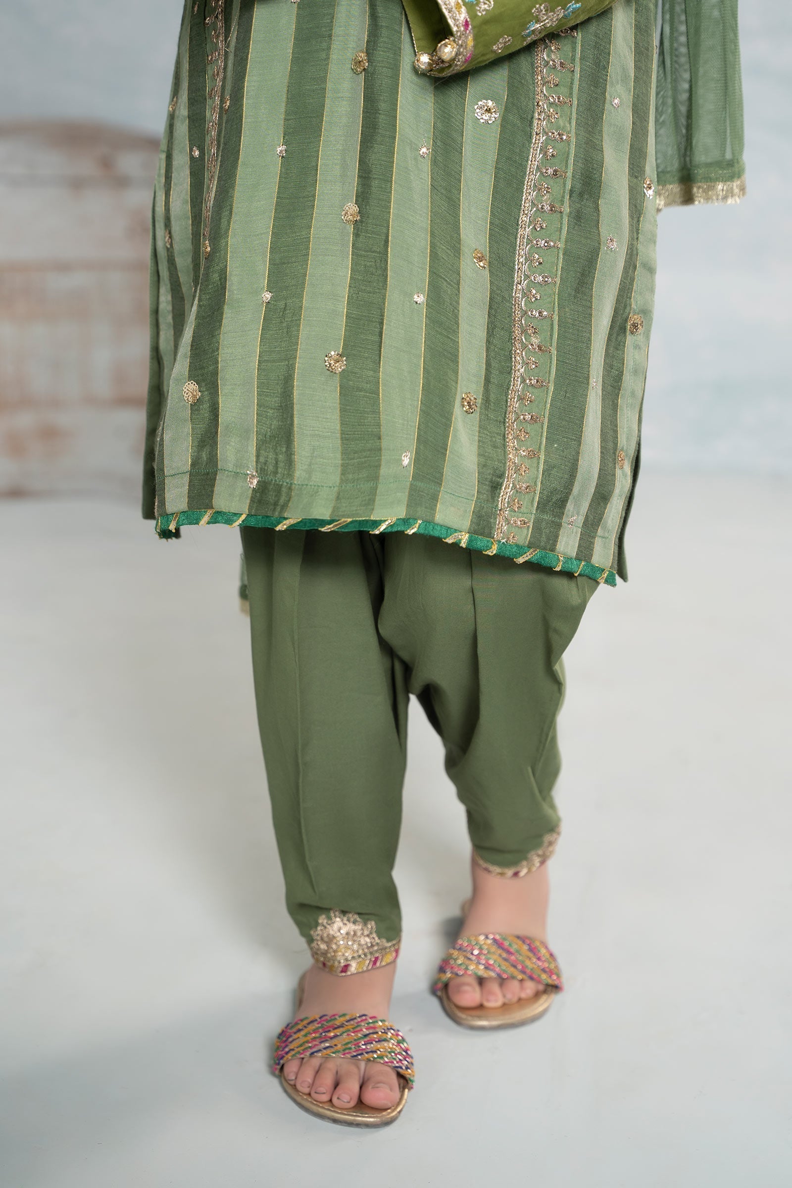 Maria B | 3 Piece Embroidered Yarn Dyed Suit | MKD-EF24-03 - House Of Hania