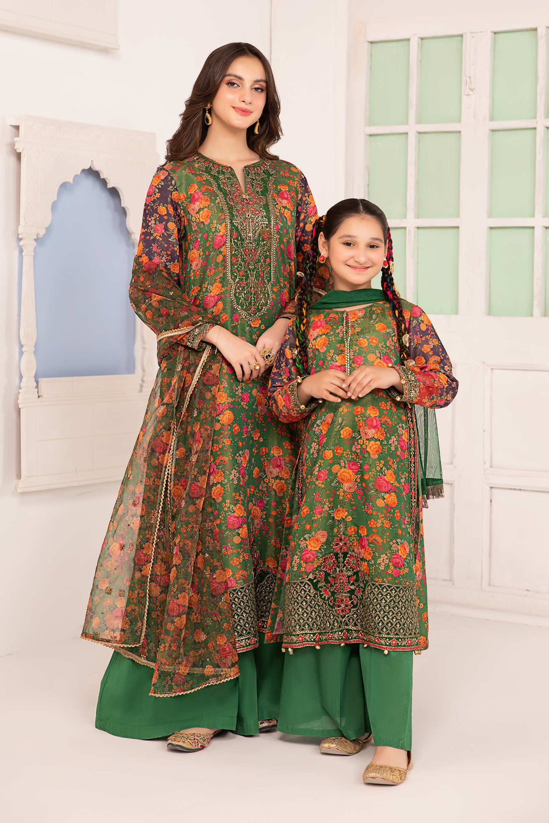 Maria B | 3 Piece Printed Cotton Masoori Suit | MKD-EA24-04 - House Of Hania