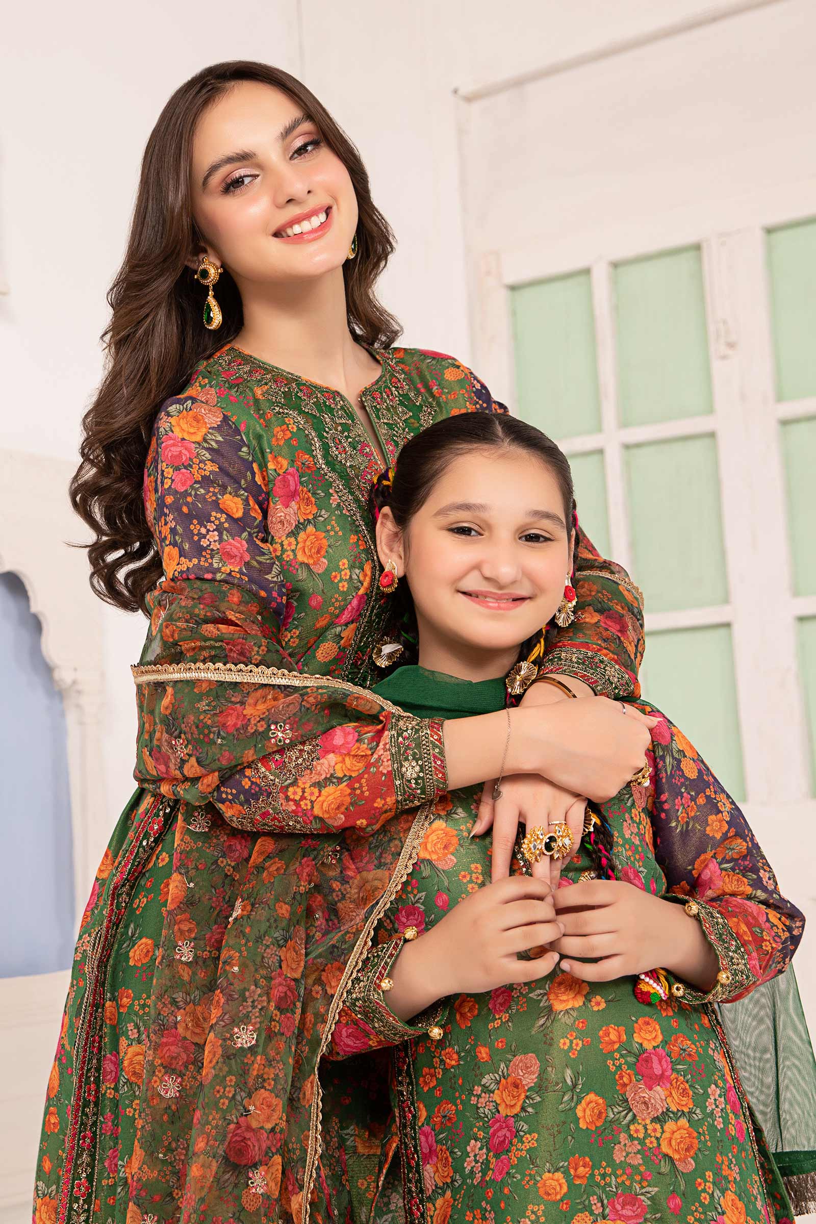 Maria B | 3 Piece Printed Cotton Masoori Suit | MKD-EA24-04 - House Of Hania